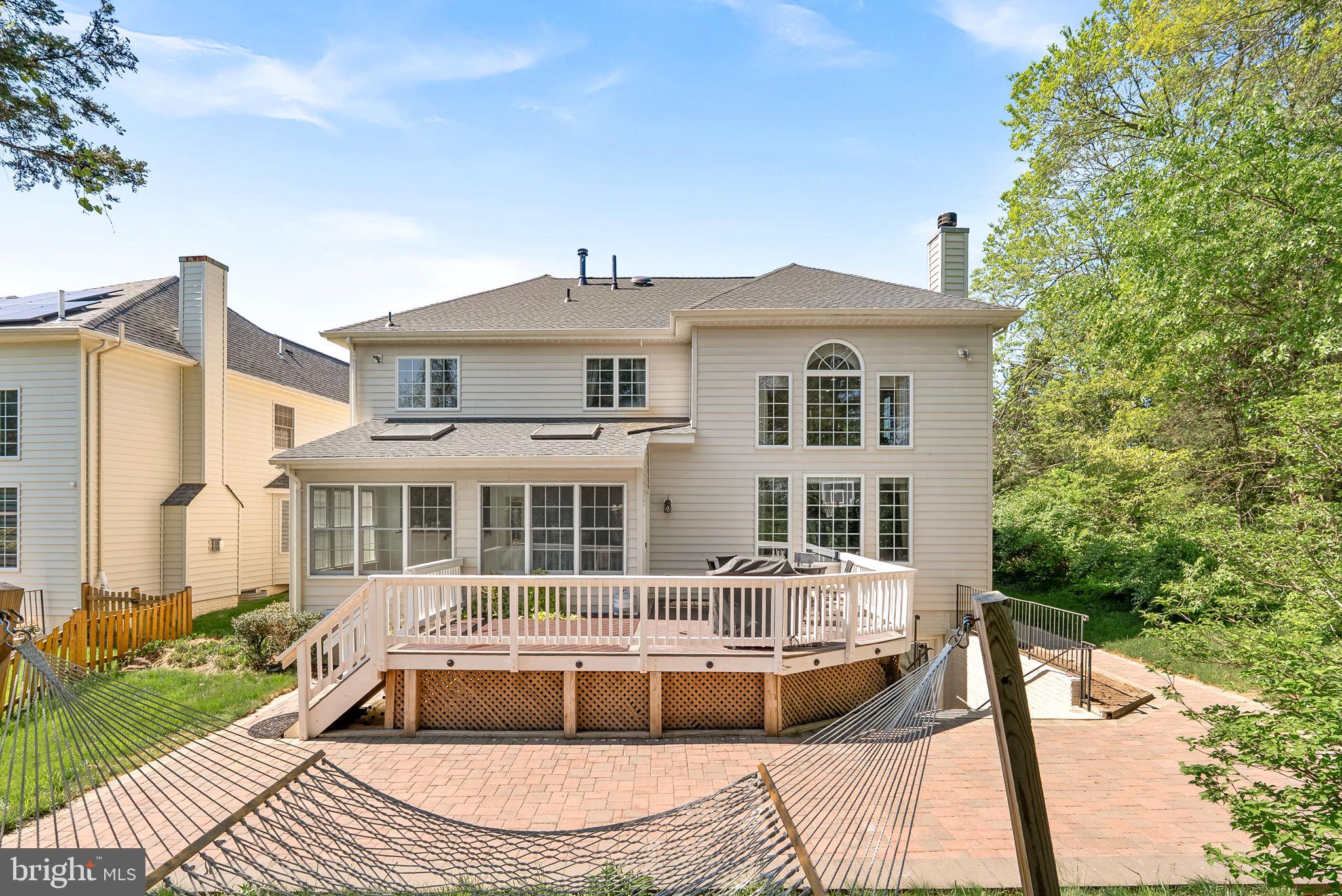 SOUTH RIDING - Residential Lease