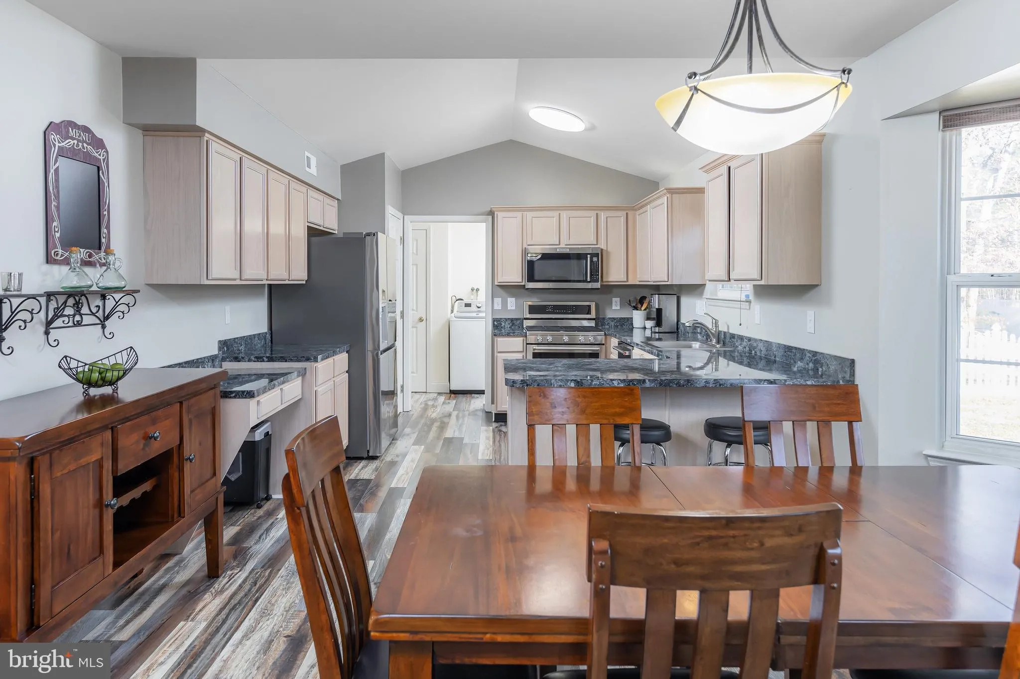 Williamstown, New Jersey 08094, United States, 4 Bedrooms Bedrooms, ,3 BathroomsBathrooms,Residential,Pending,24102