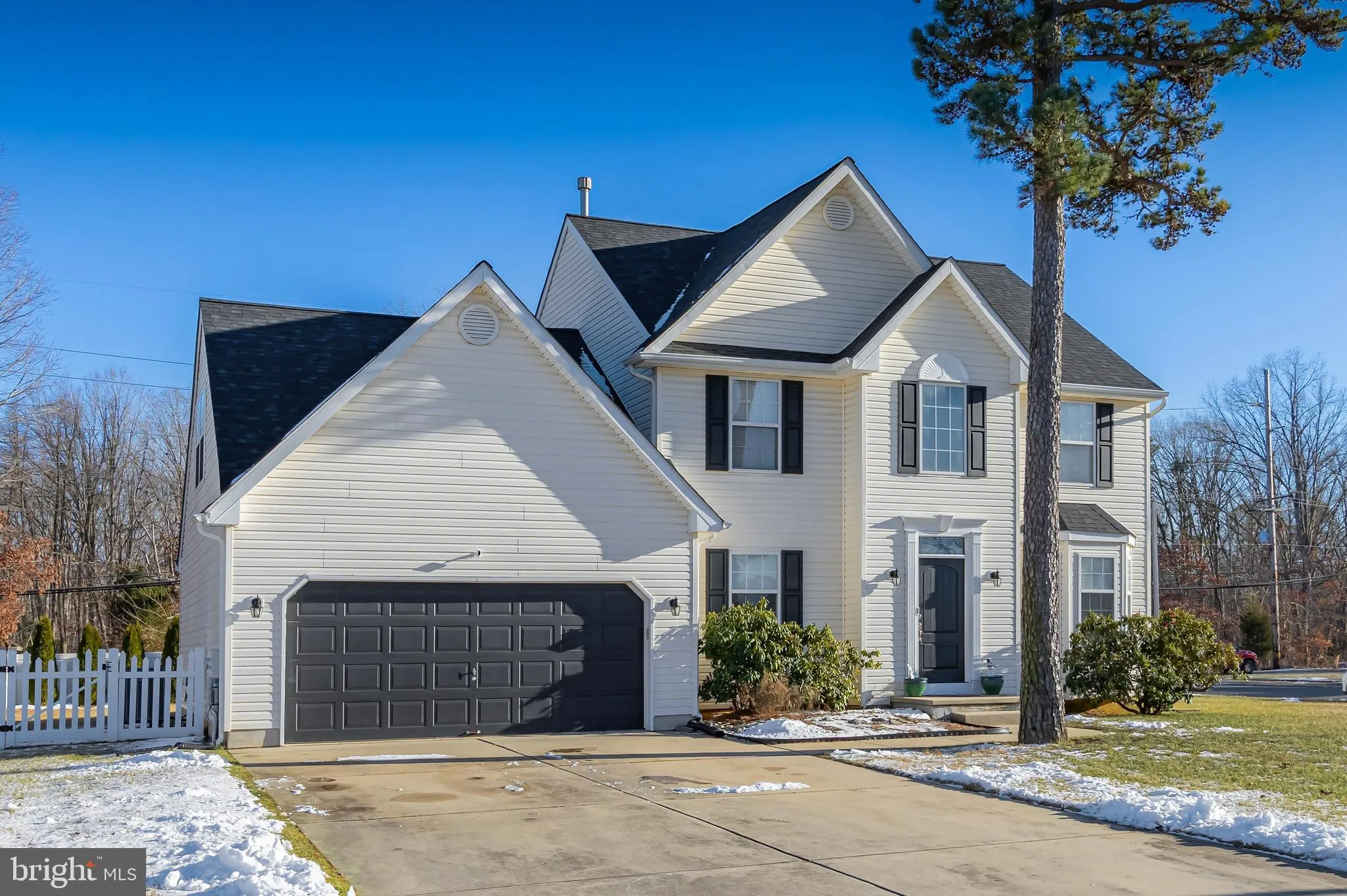 Williamstown, New Jersey 08094, United States, 4 Bedrooms Bedrooms, ,3 BathroomsBathrooms,Residential,Pending,24102