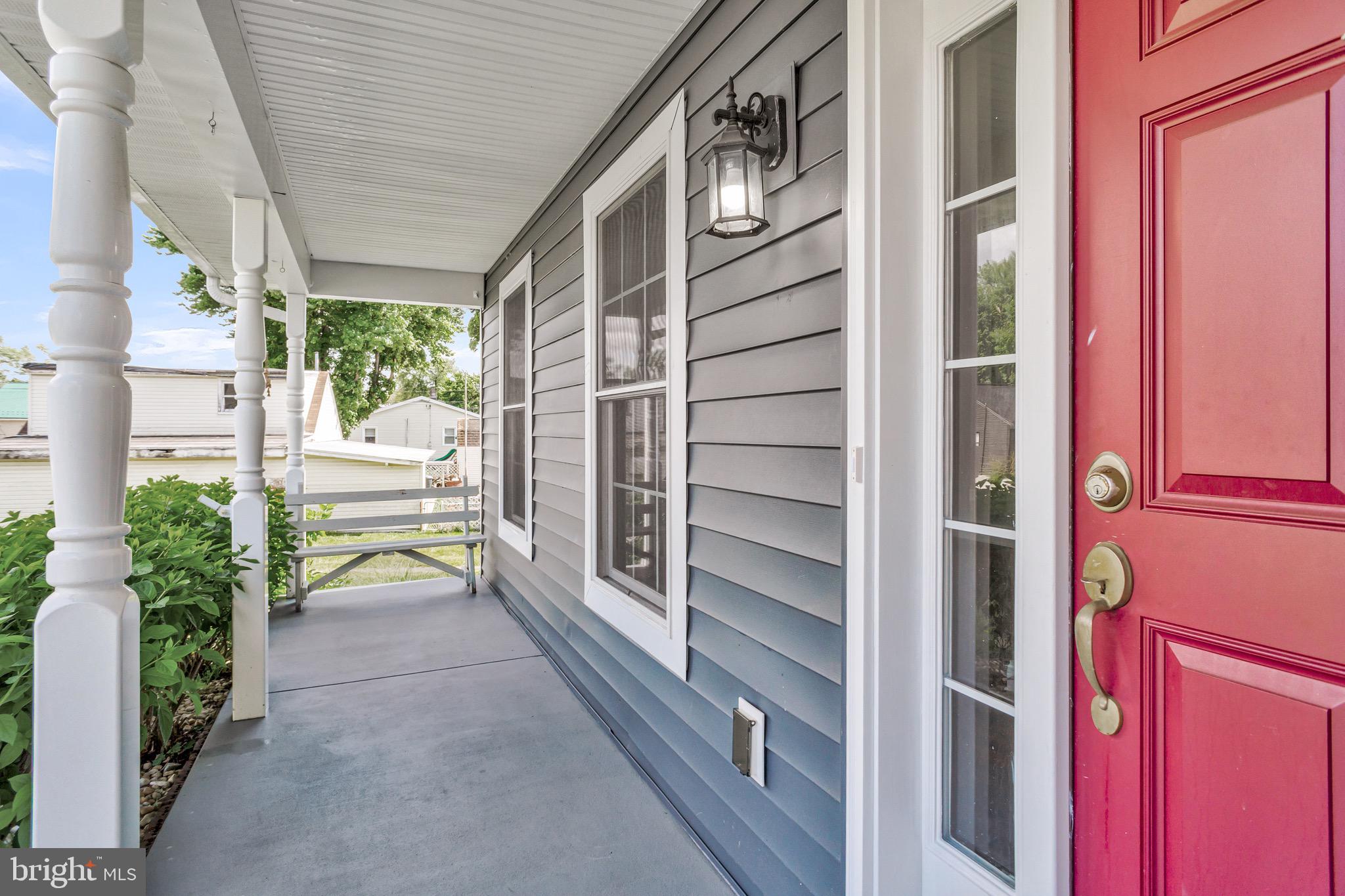 25 SPRINGBROOK DRIVE