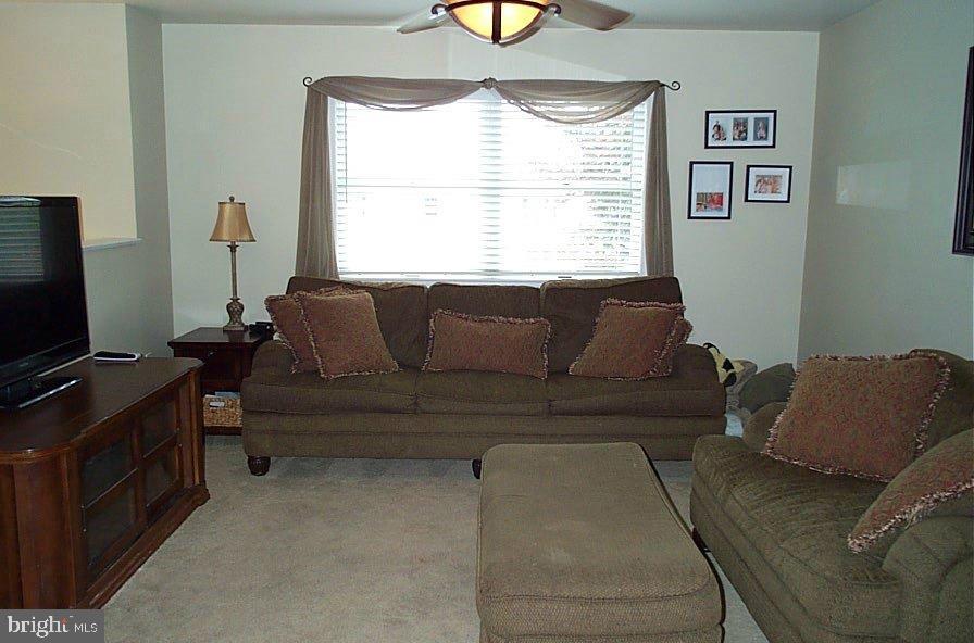 CLAY MANOR - Residential