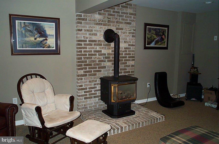 CLAY MANOR - Residential