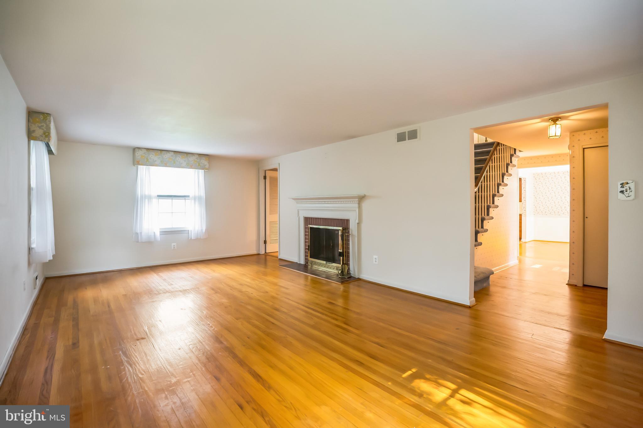 121 ROCKINGHAM ROAD
