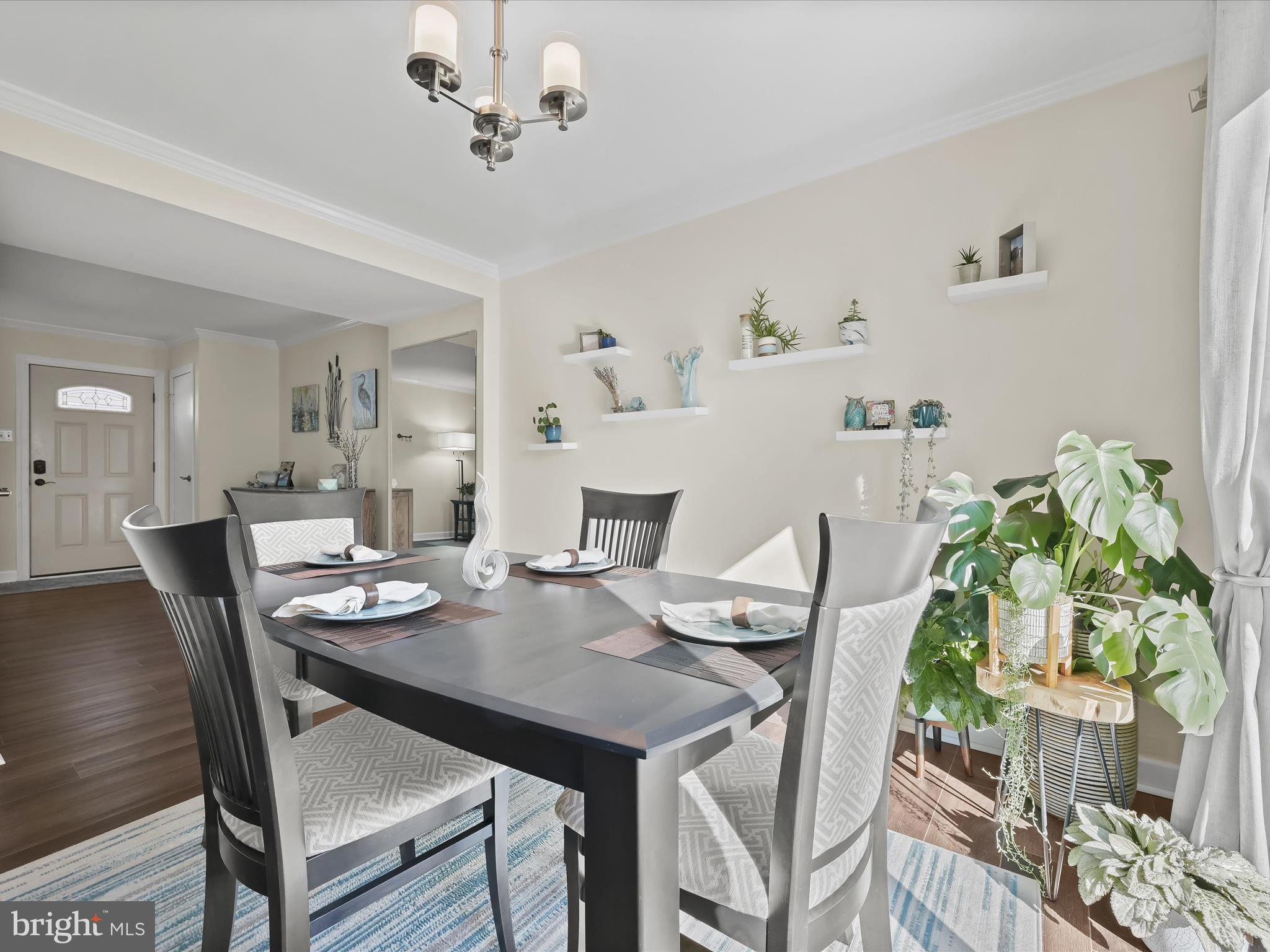 ELIZABETHS LANDING - Residential