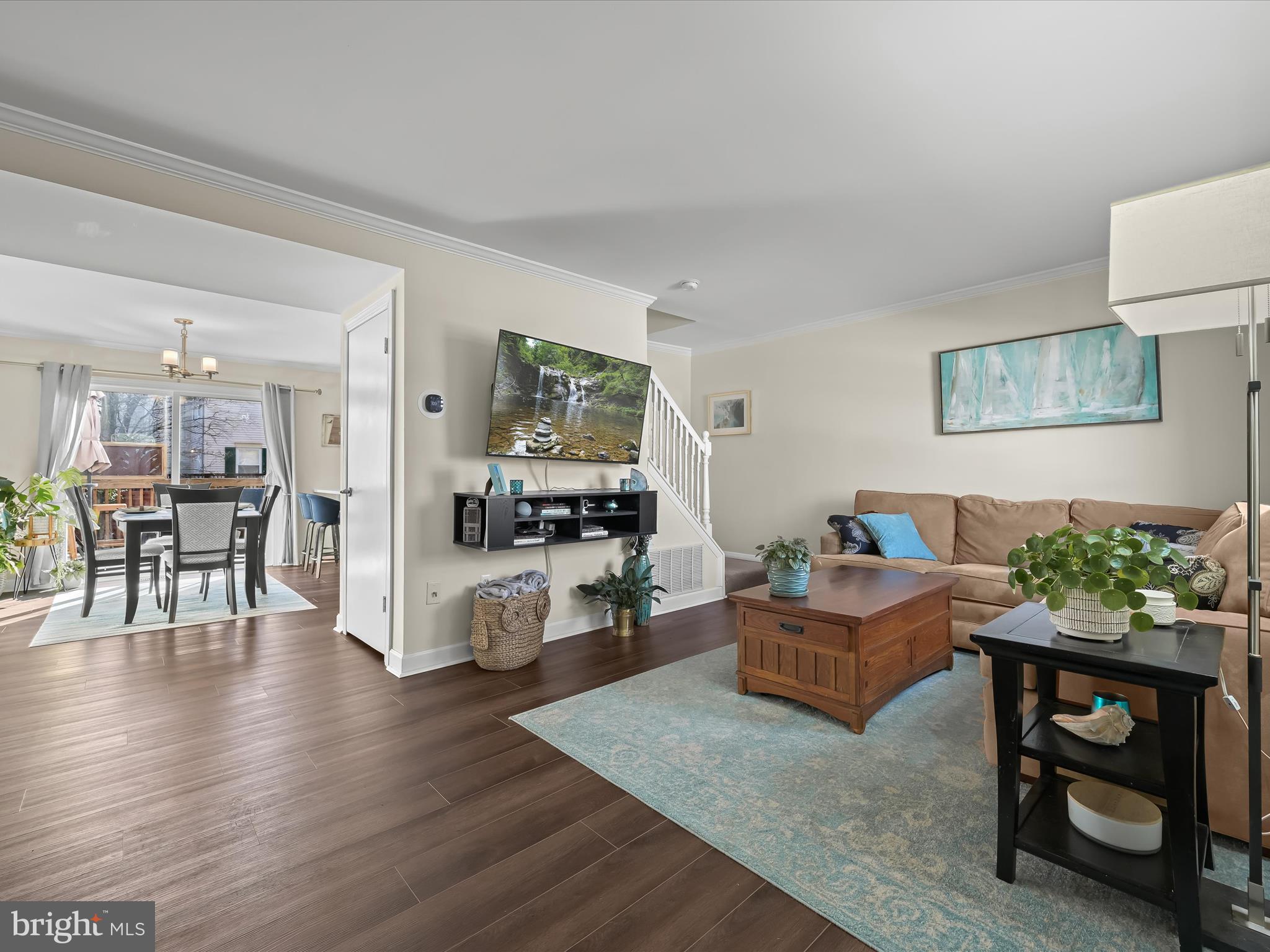 ELIZABETHS LANDING - Residential