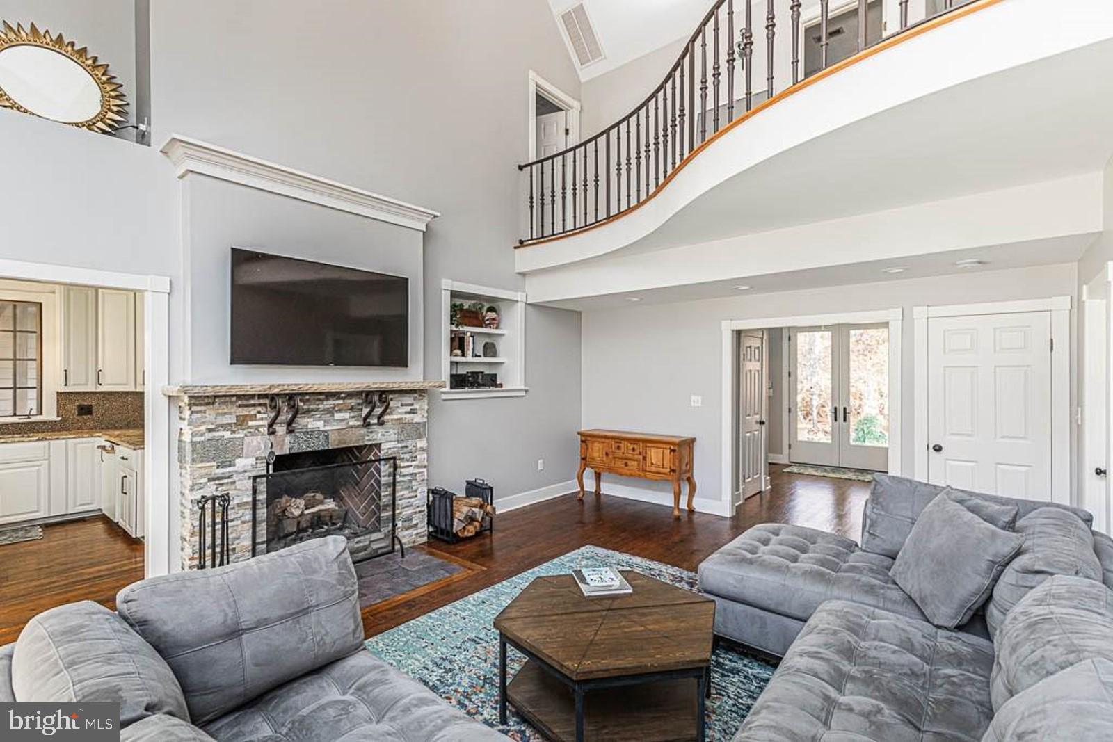 WINGFIELD ESTATES - Residential