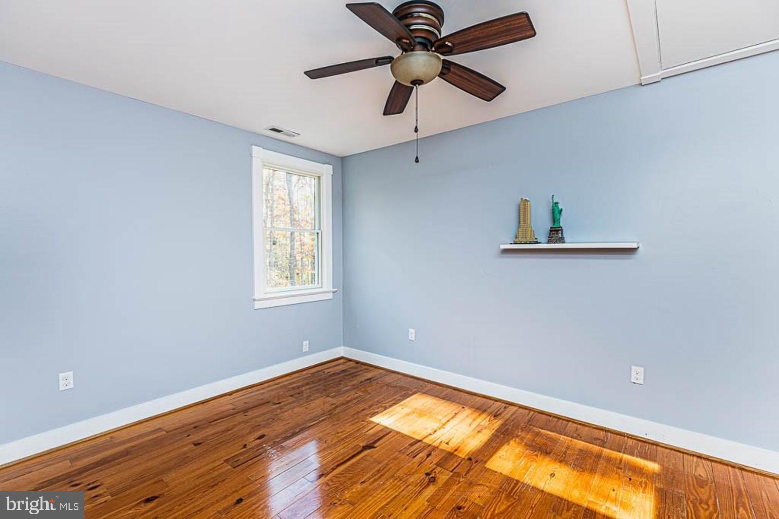 WINGFIELD ESTATES - Residential