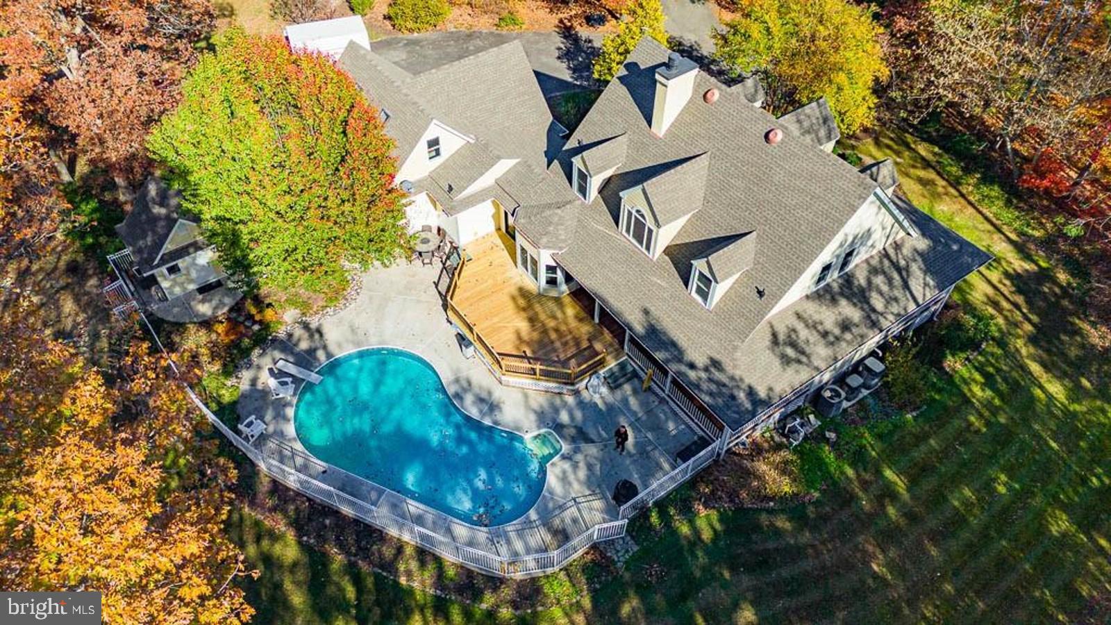 WINGFIELD ESTATES - Residential