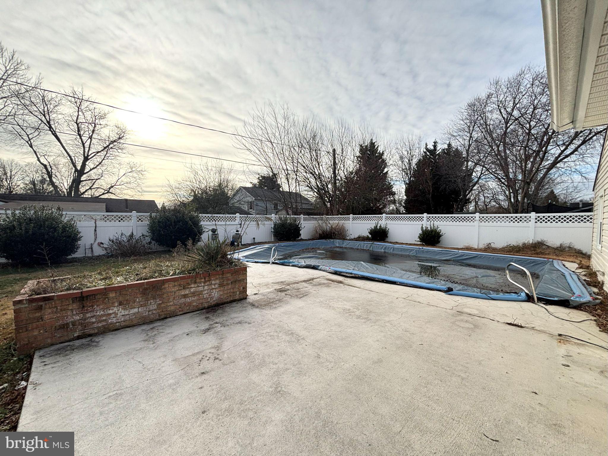 FOXHILL AT BELAIR - Residential Lease