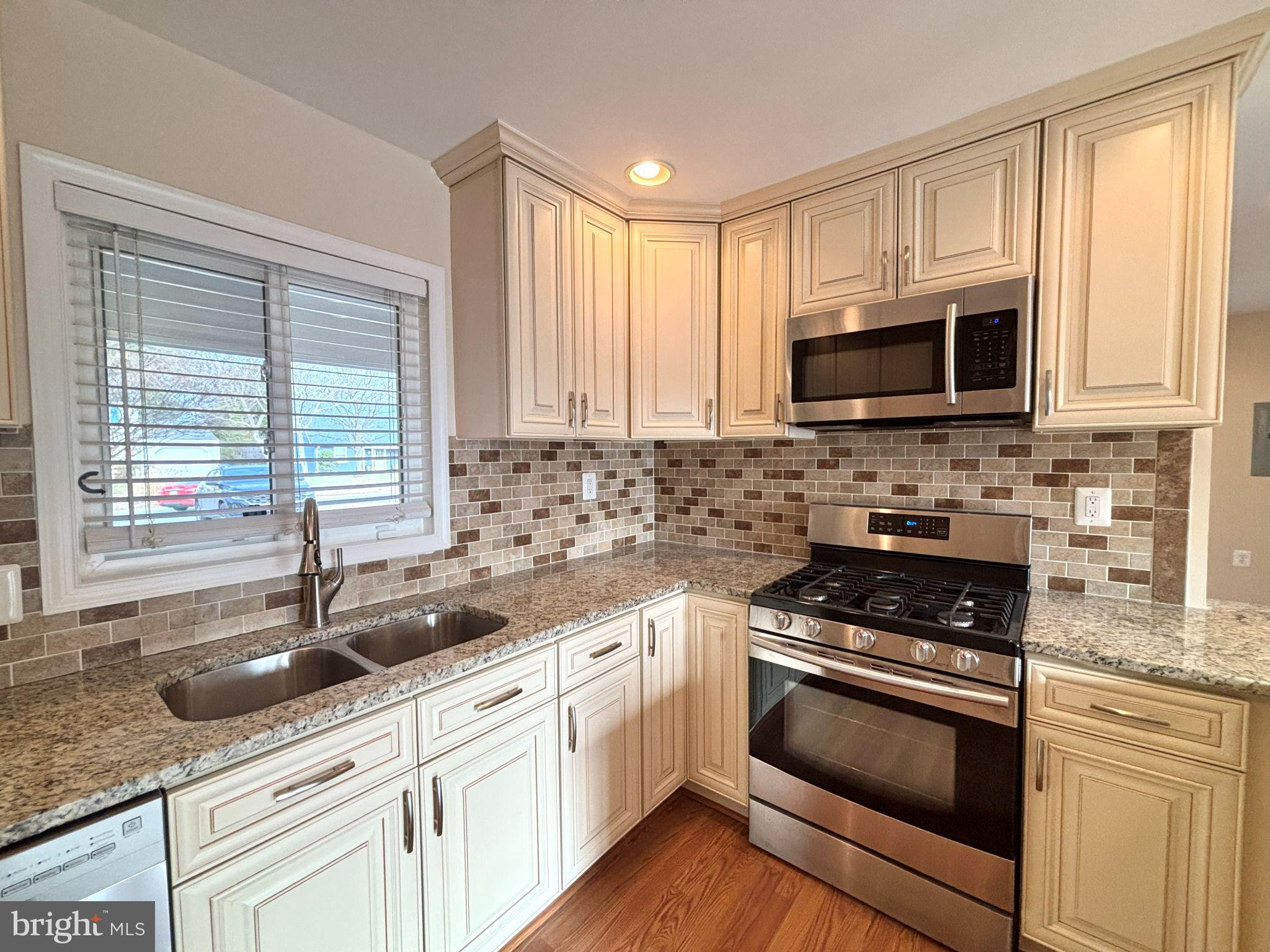 FOXHILL AT BELAIR - Residential Lease