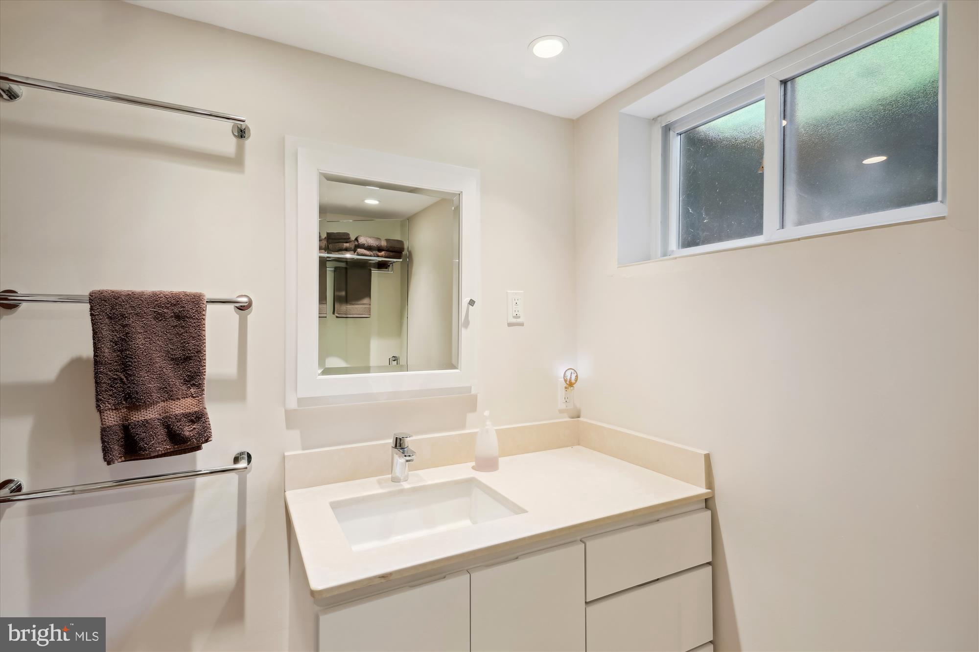 ROLLINGWOOD - Residential