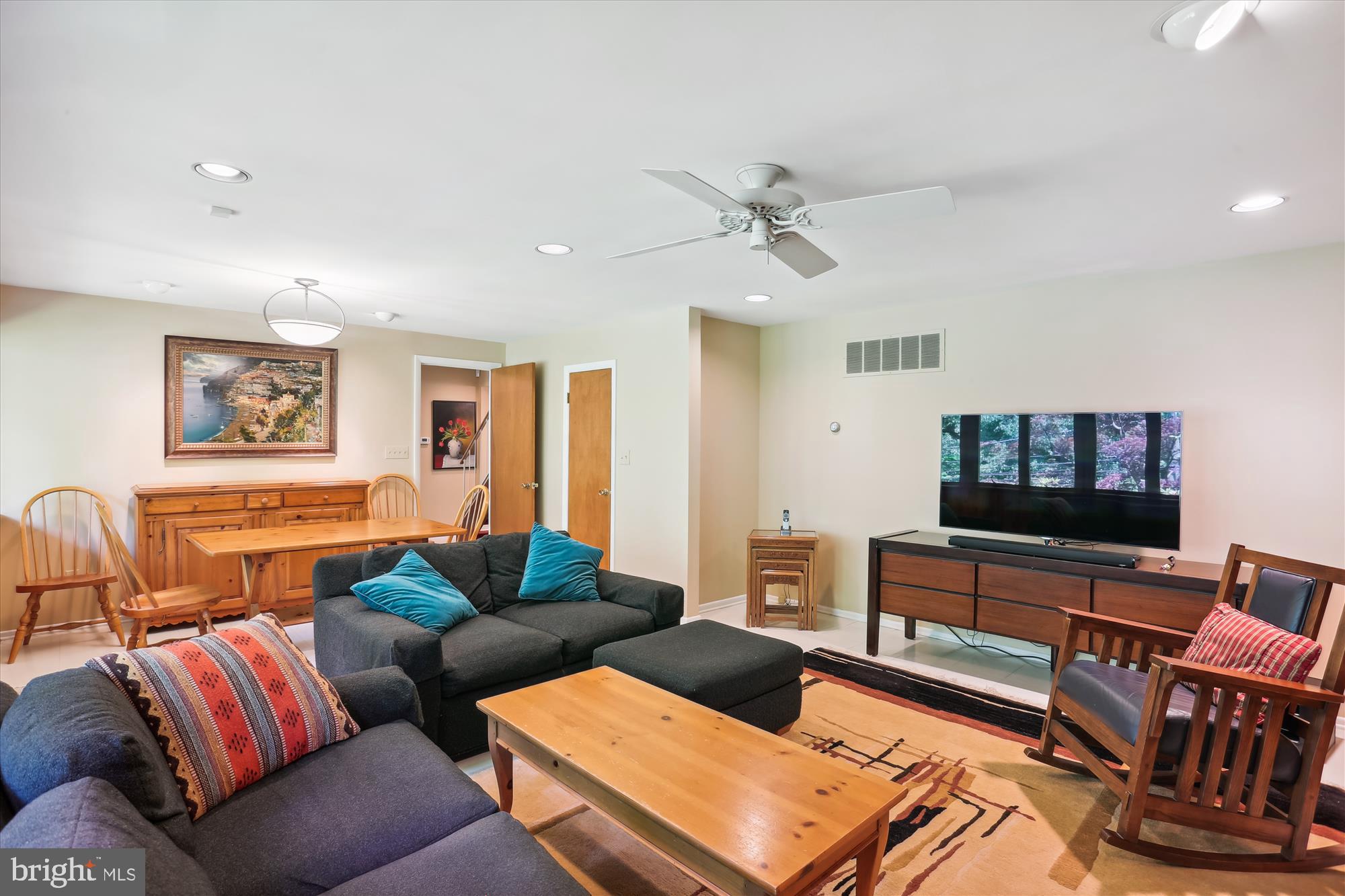 ROLLINGWOOD - Residential