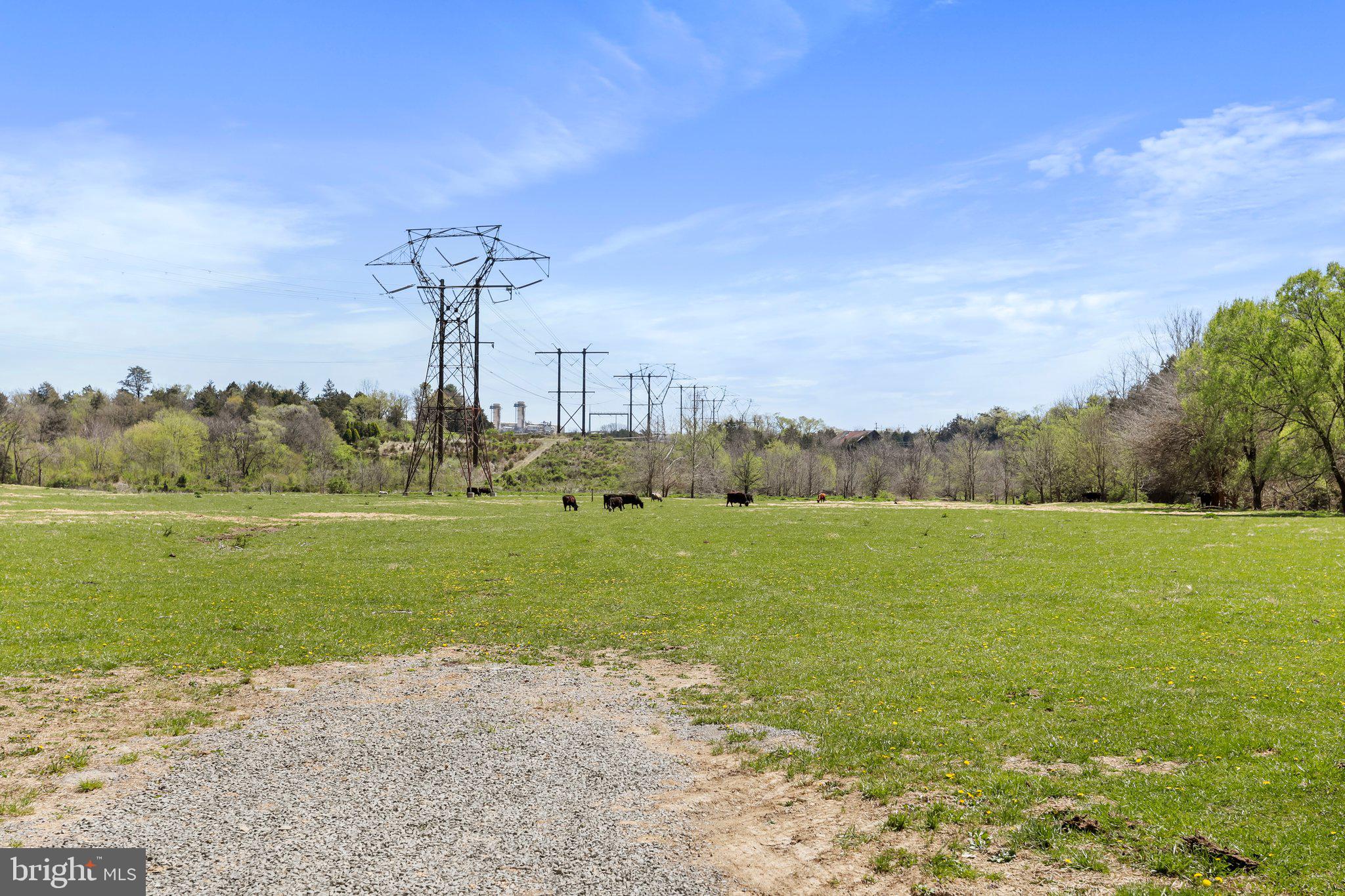 CROOKED RUN - Commercial Sale