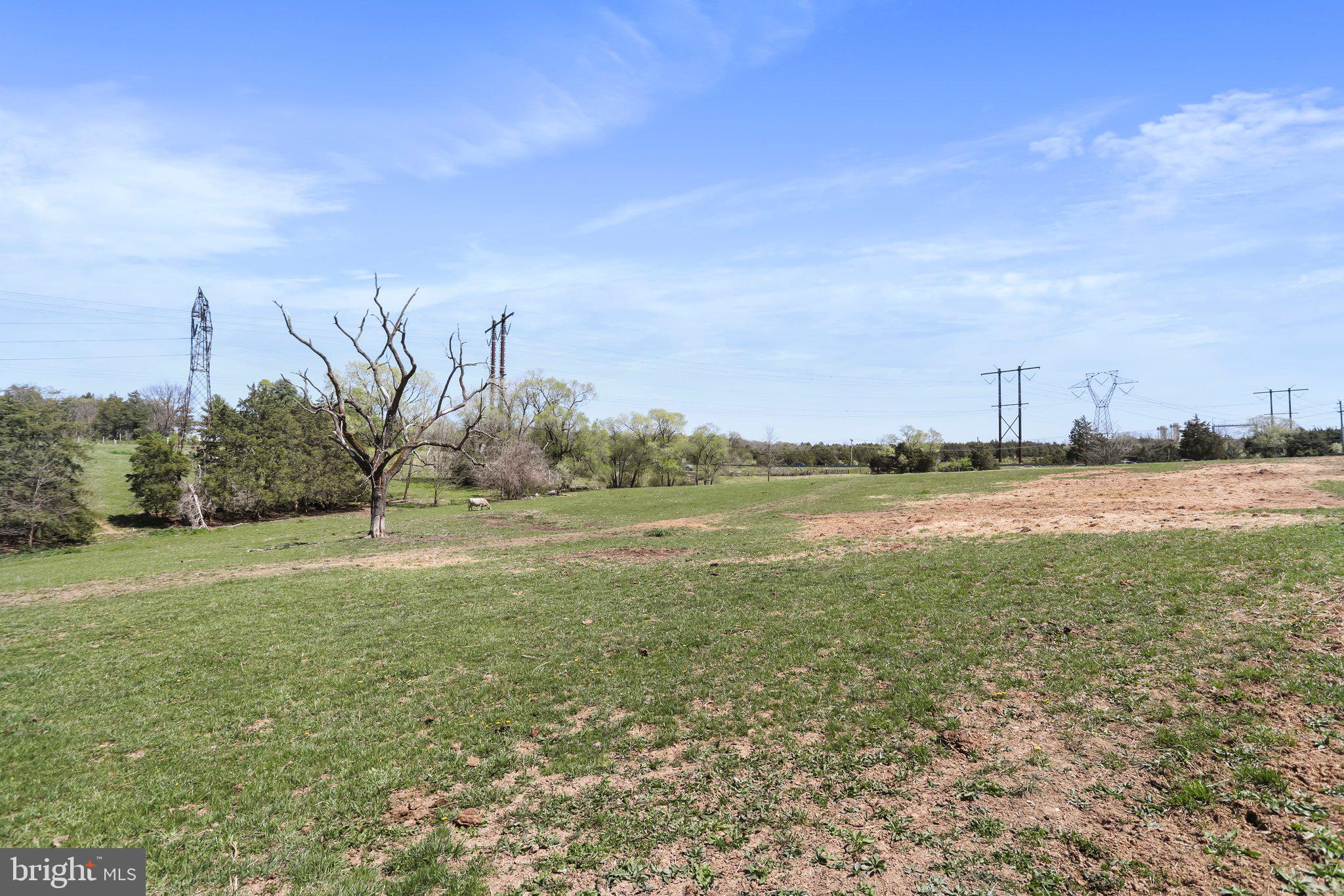 CROOKED RUN - Commercial Sale