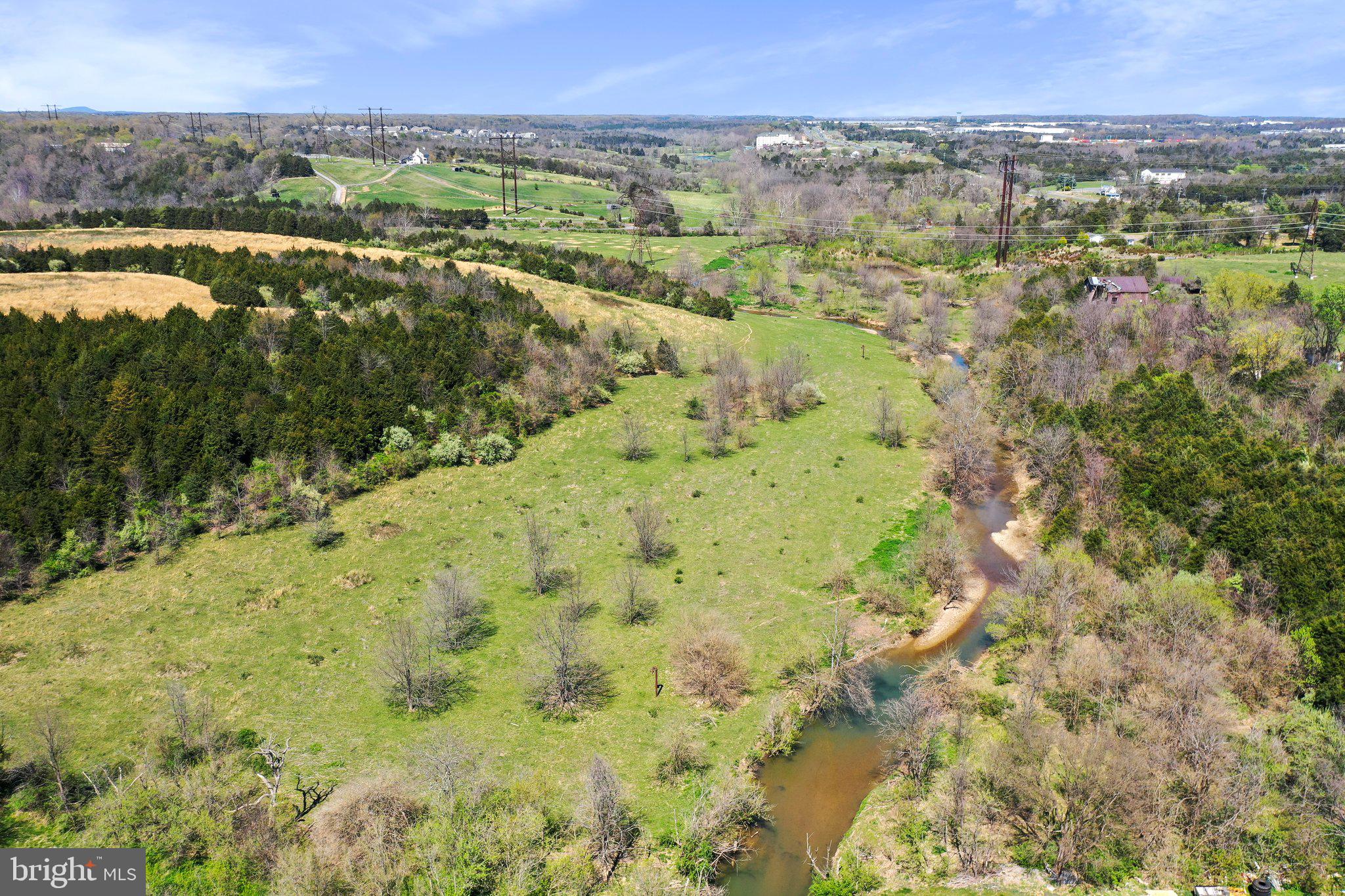 CROOKED RUN - Commercial Sale