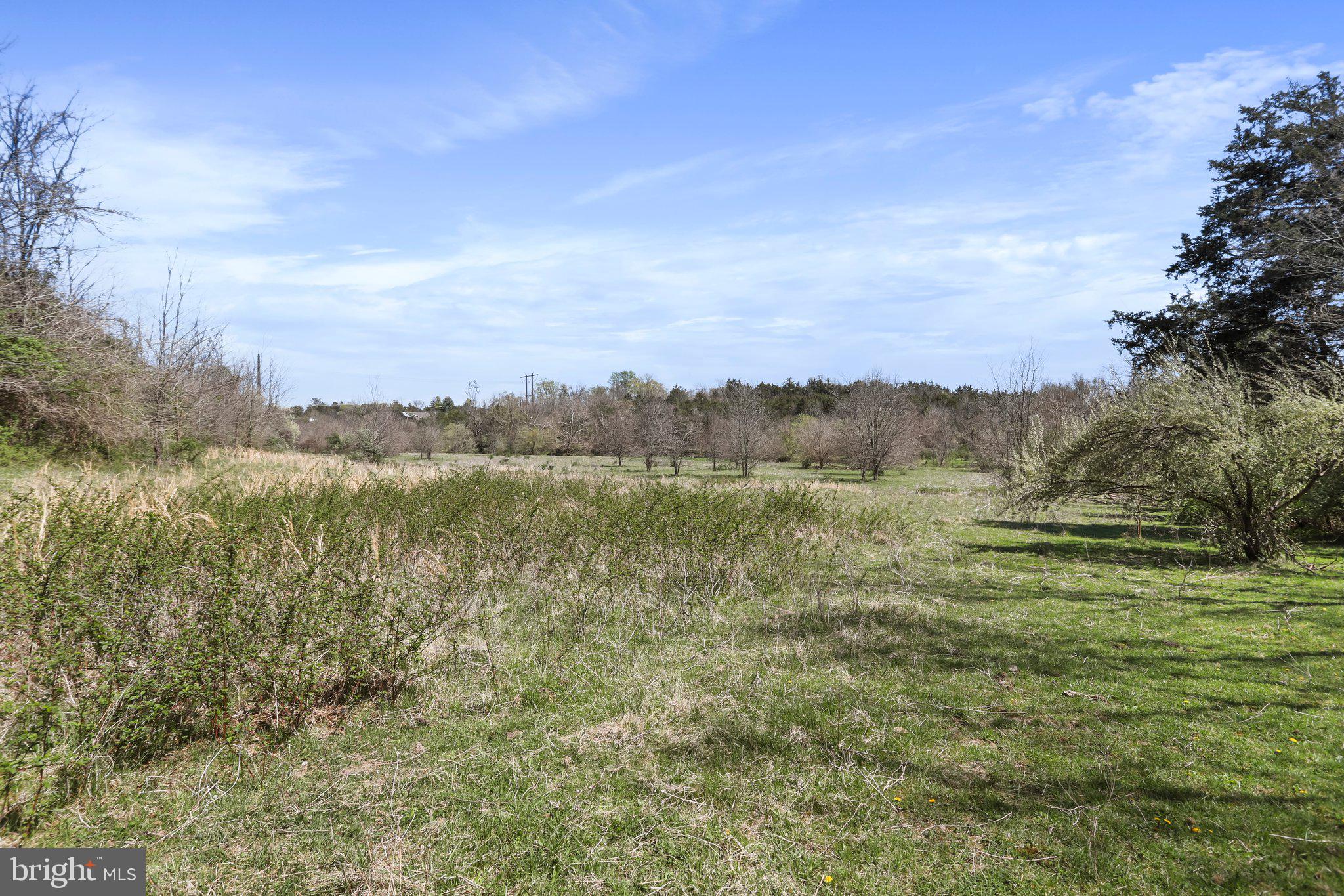 CROOKED RUN - Commercial Sale