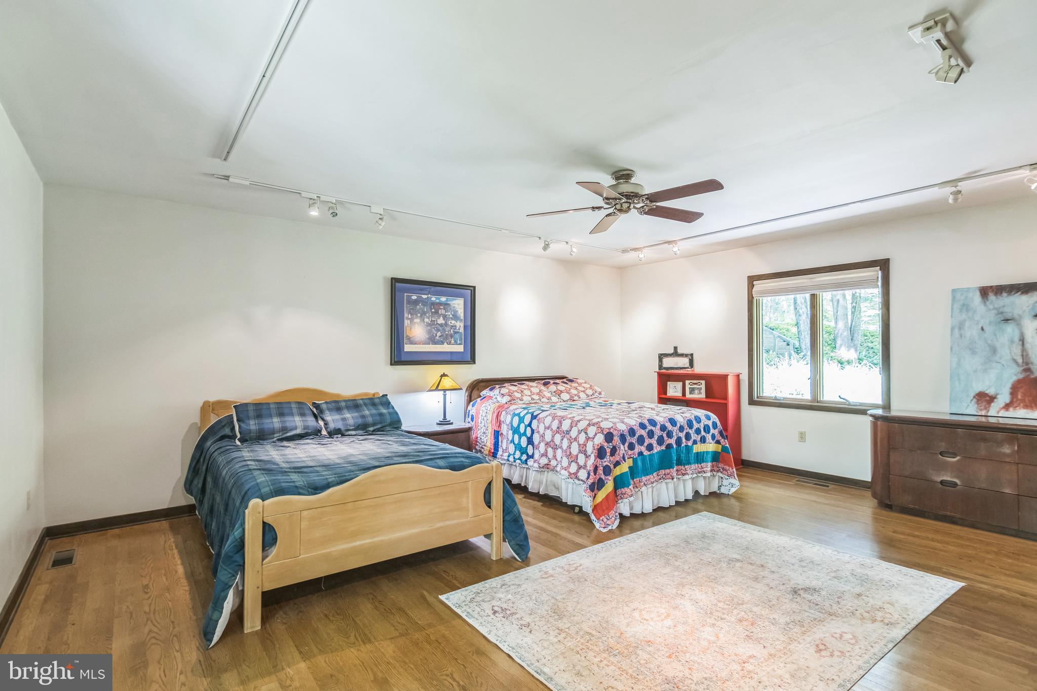 FAIR HILL - Residential