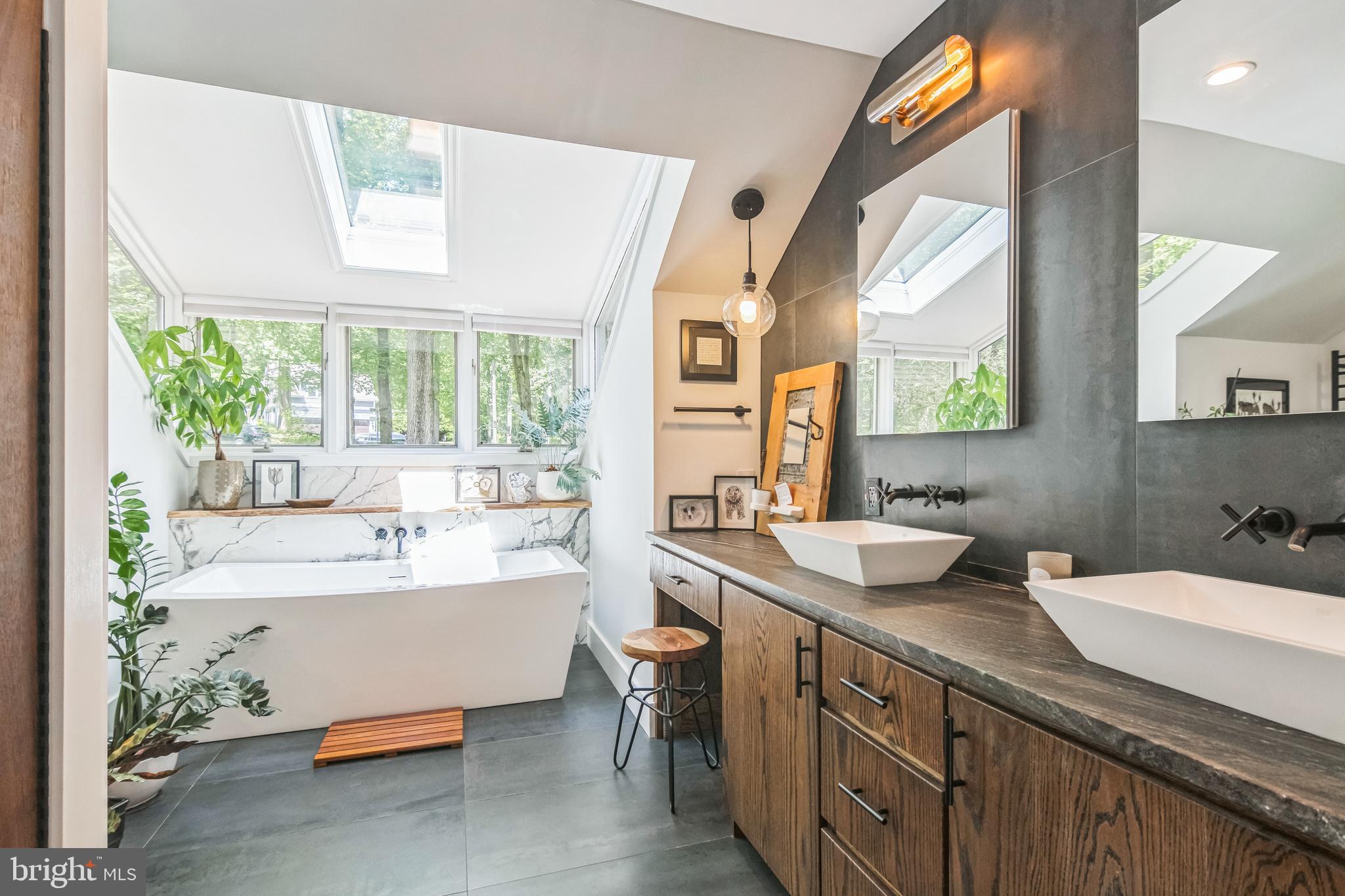 FAIR HILL - Residential