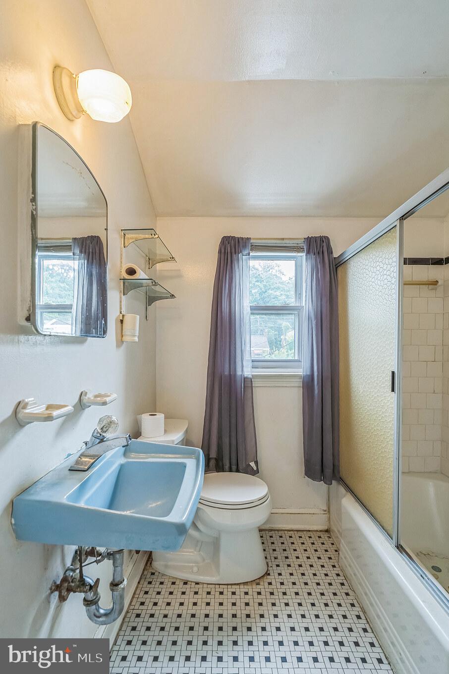 4334 DUBOIS PLACE SE