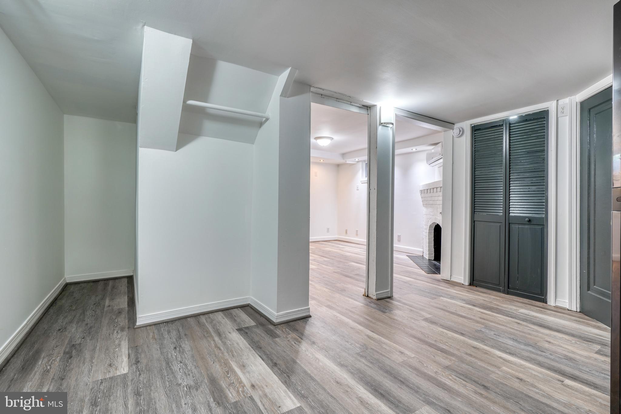 PARKVILLE - Residential