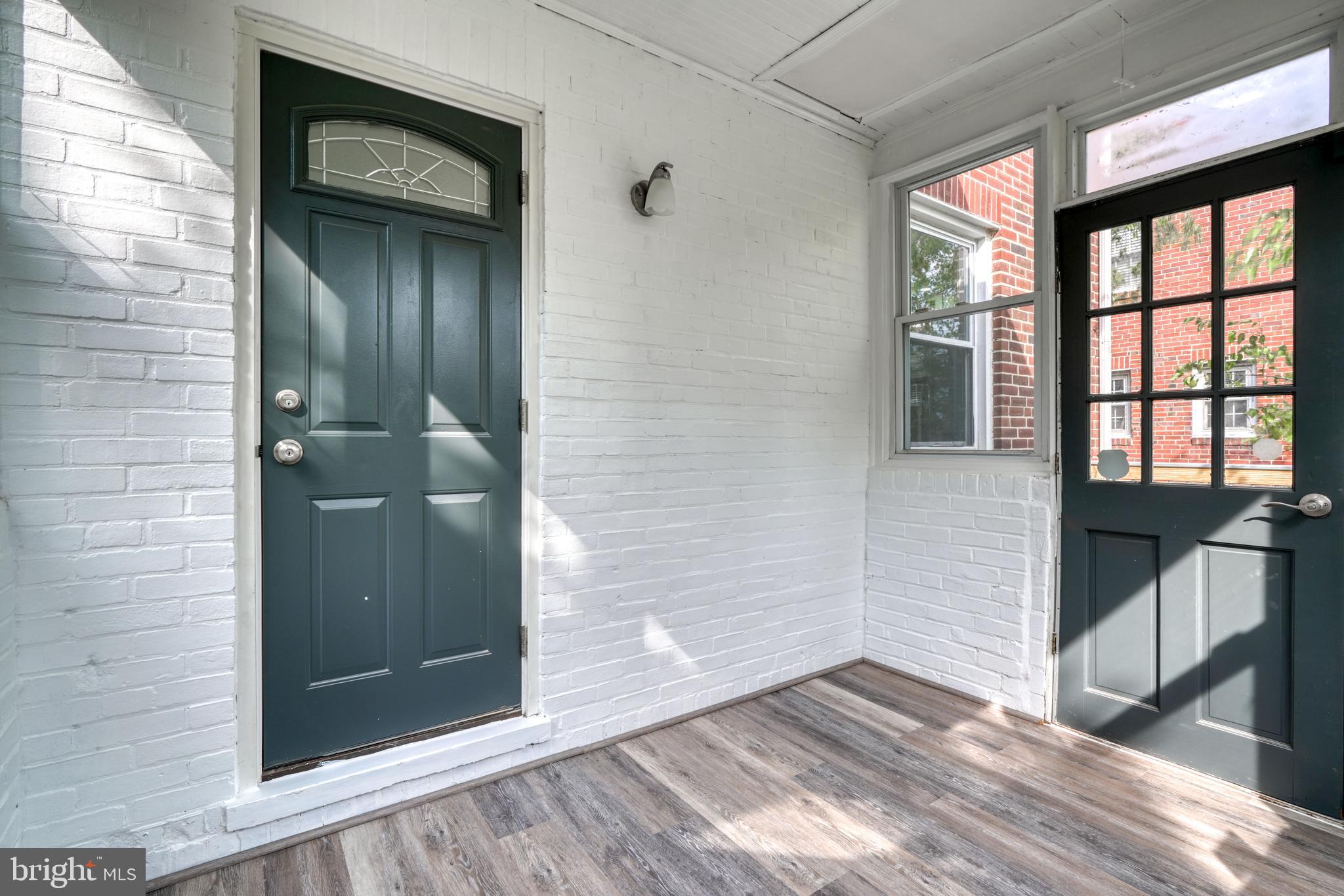 PARKVILLE - Residential