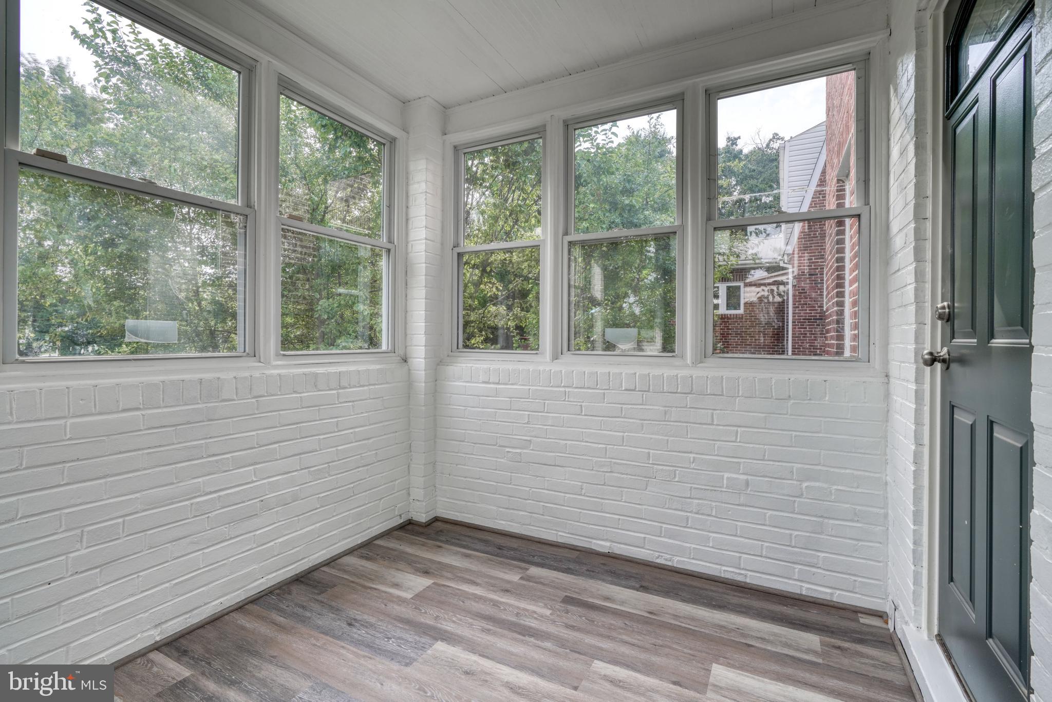 PARKVILLE - Residential