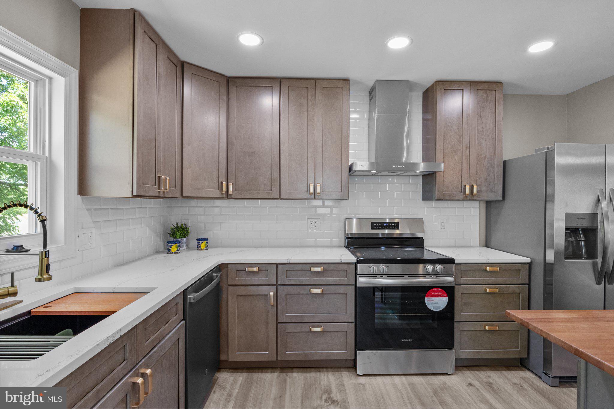 TREVOSE HGTS - Residential