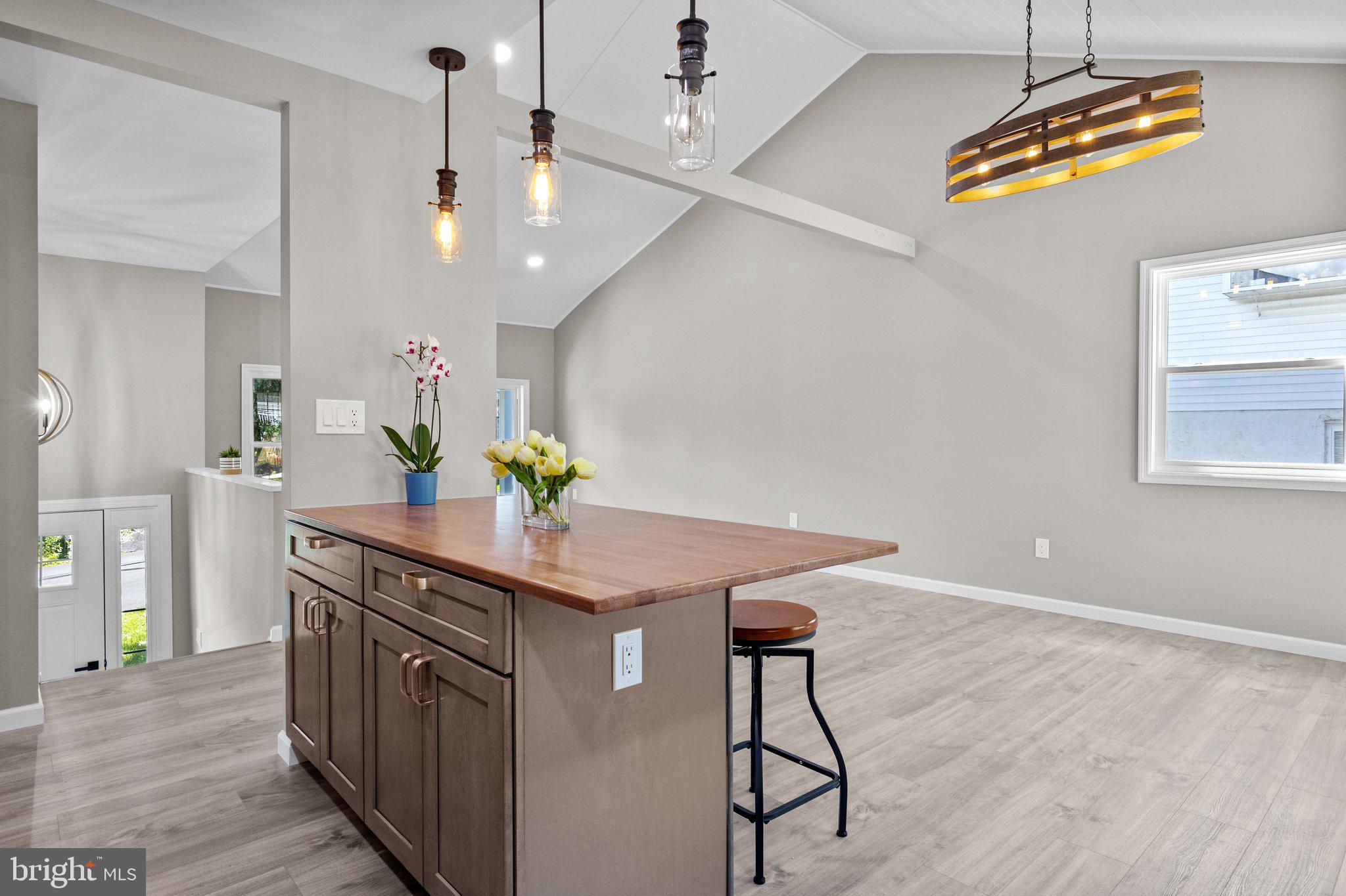 TREVOSE HGTS - Residential