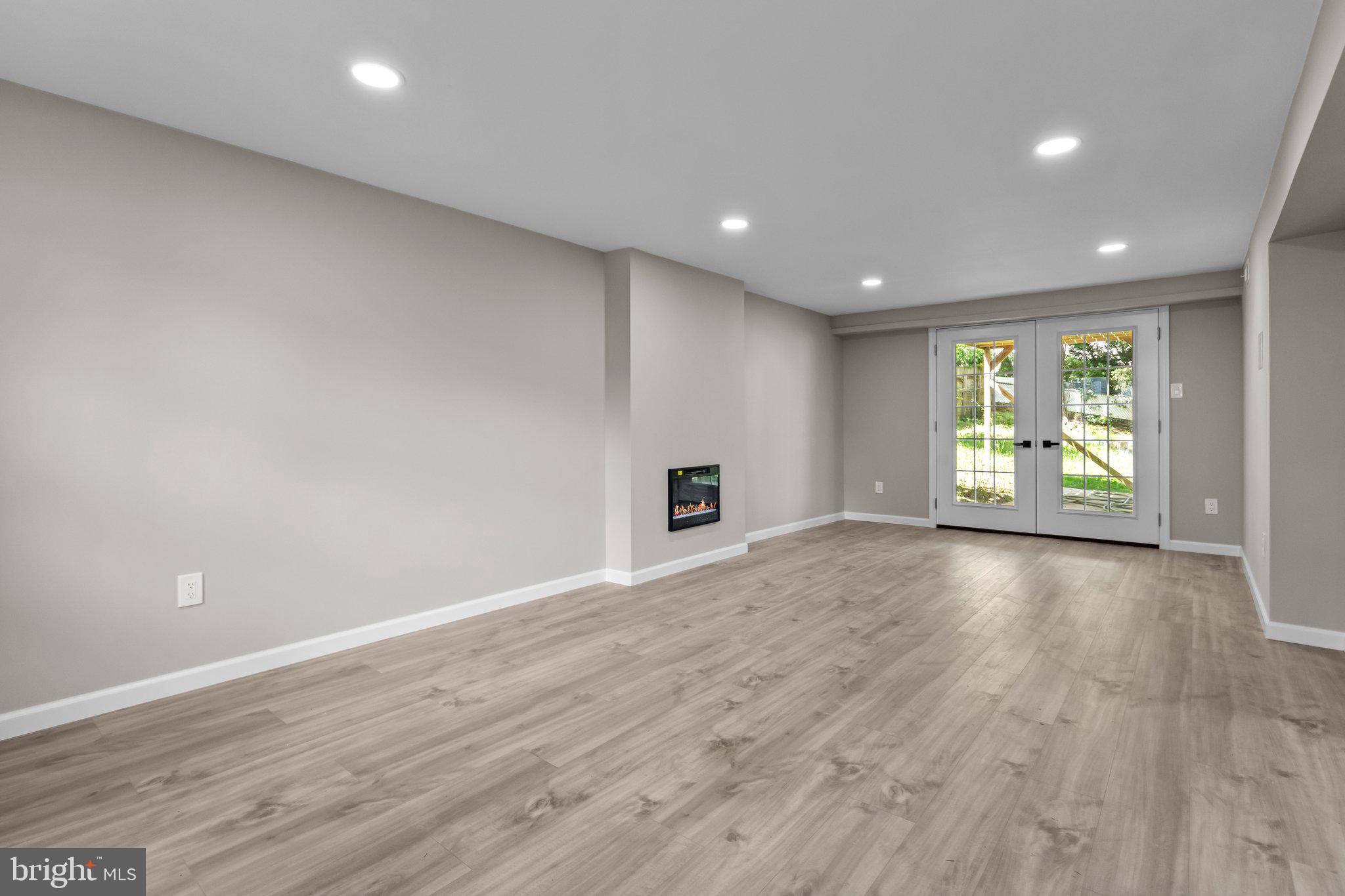 TREVOSE HGTS - Residential