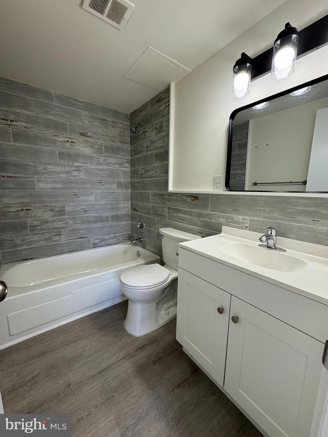 CROSSWINDS CM - Residential