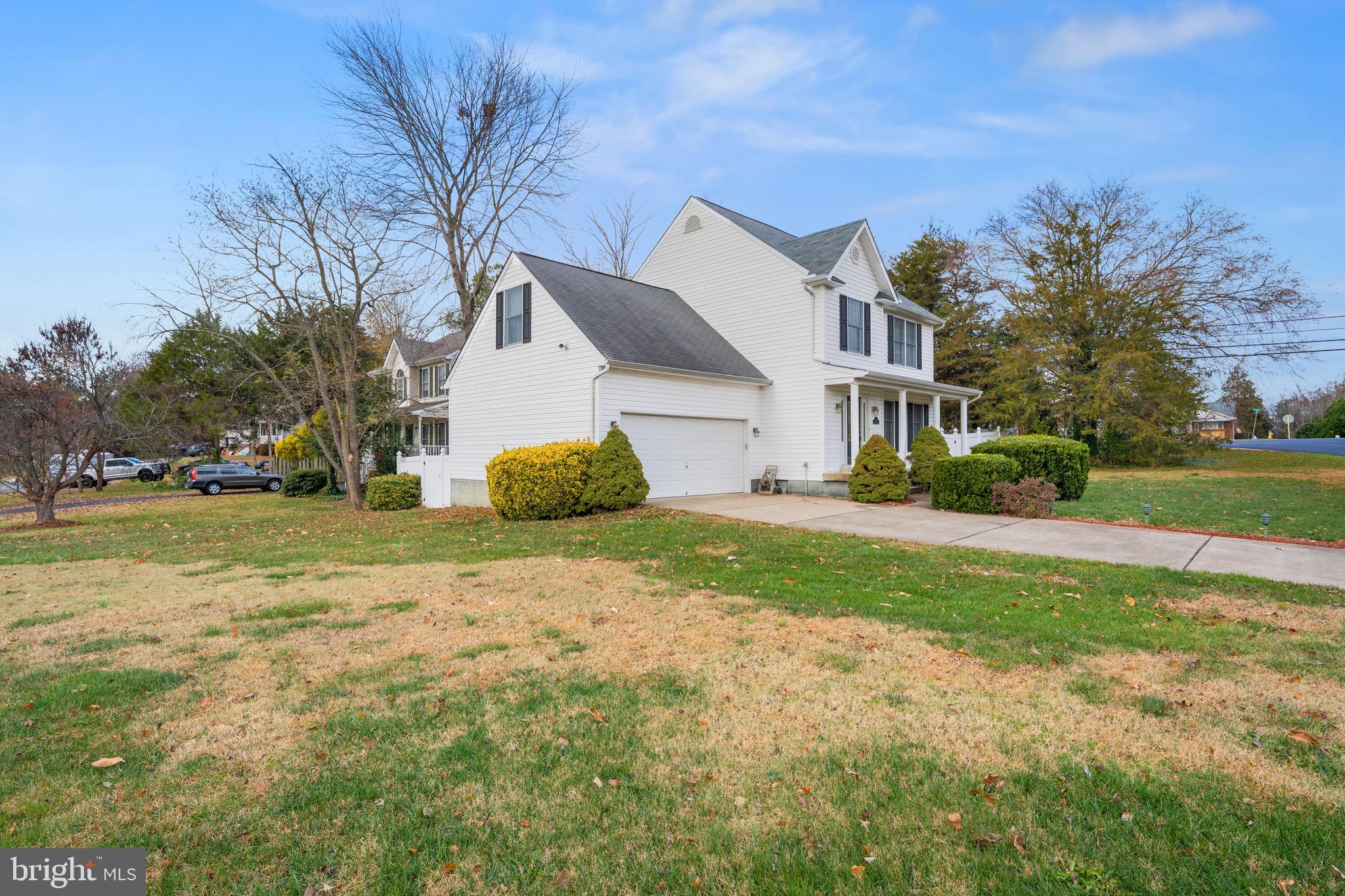 DEACON WOODS - Residential