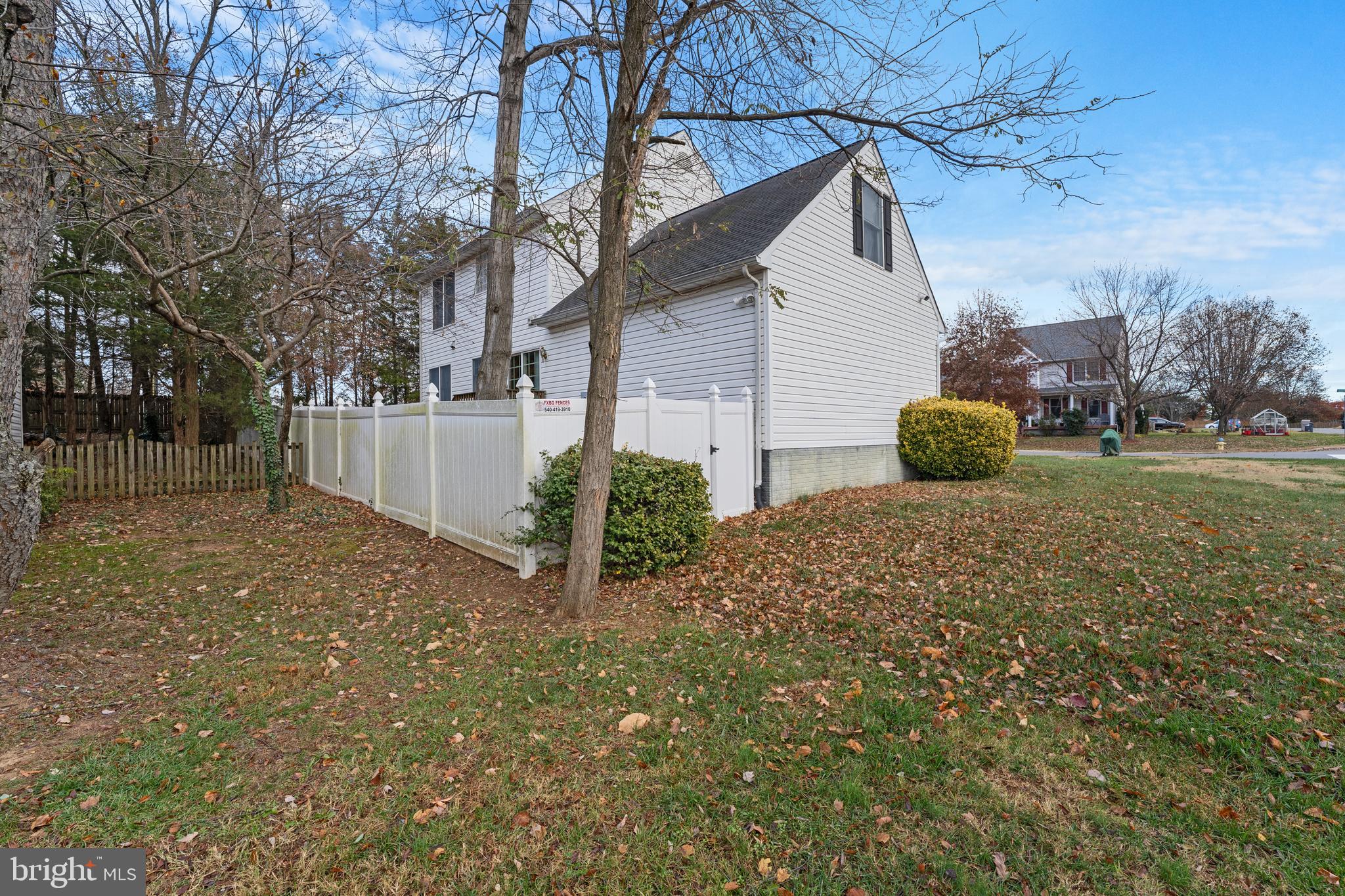 DEACON WOODS - Residential