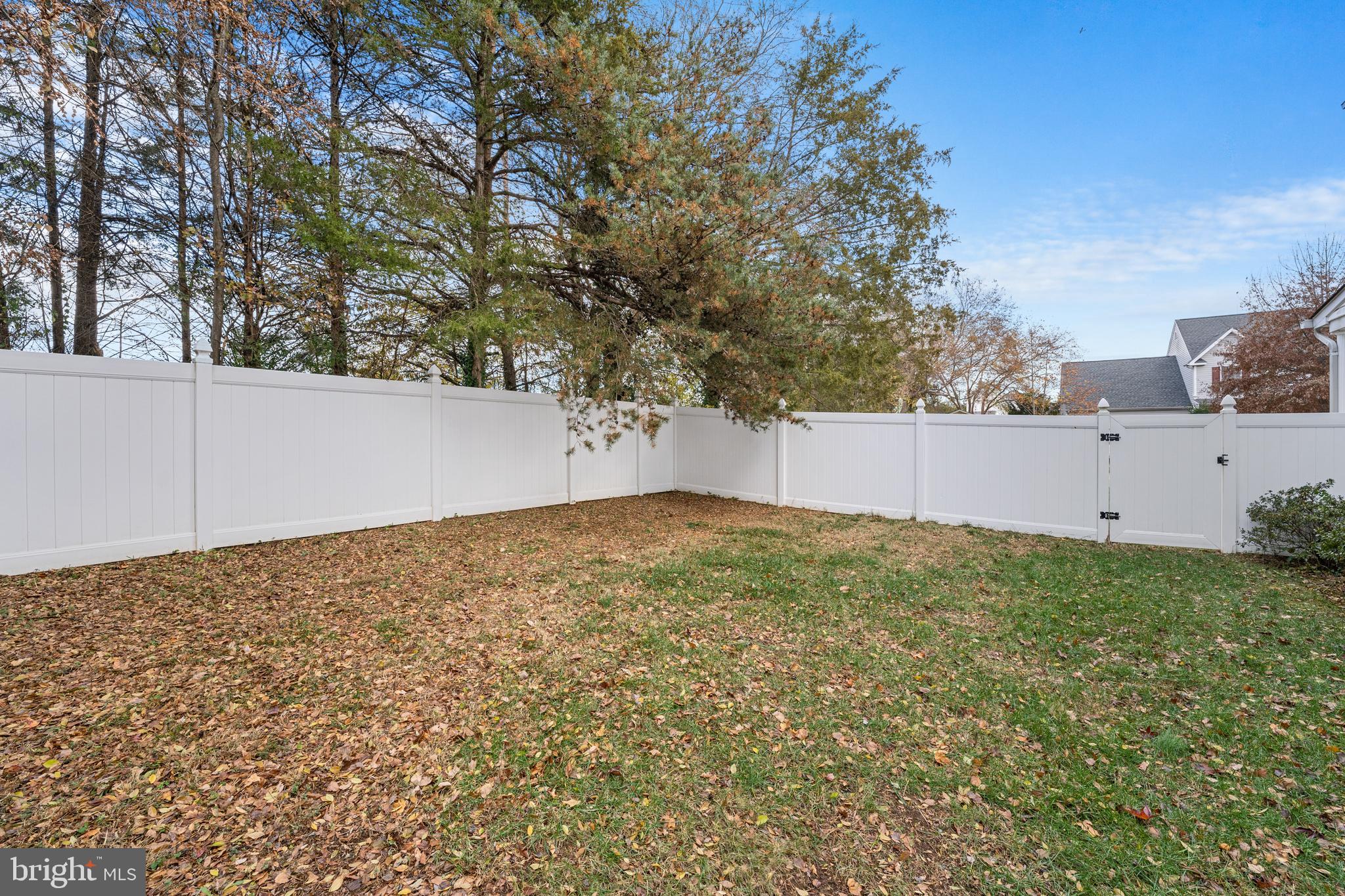 DEACON WOODS - Residential