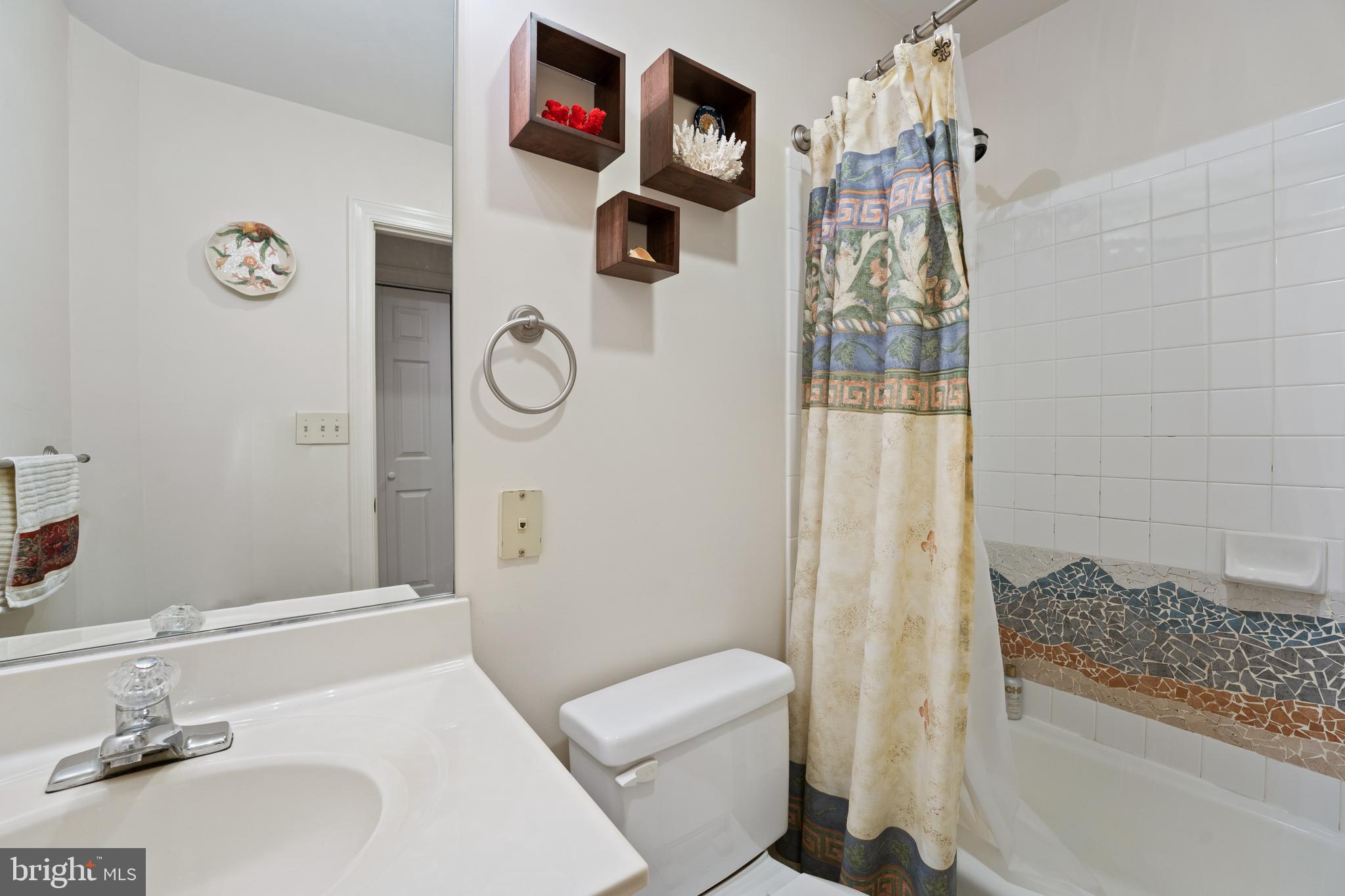 DEACON WOODS - Residential