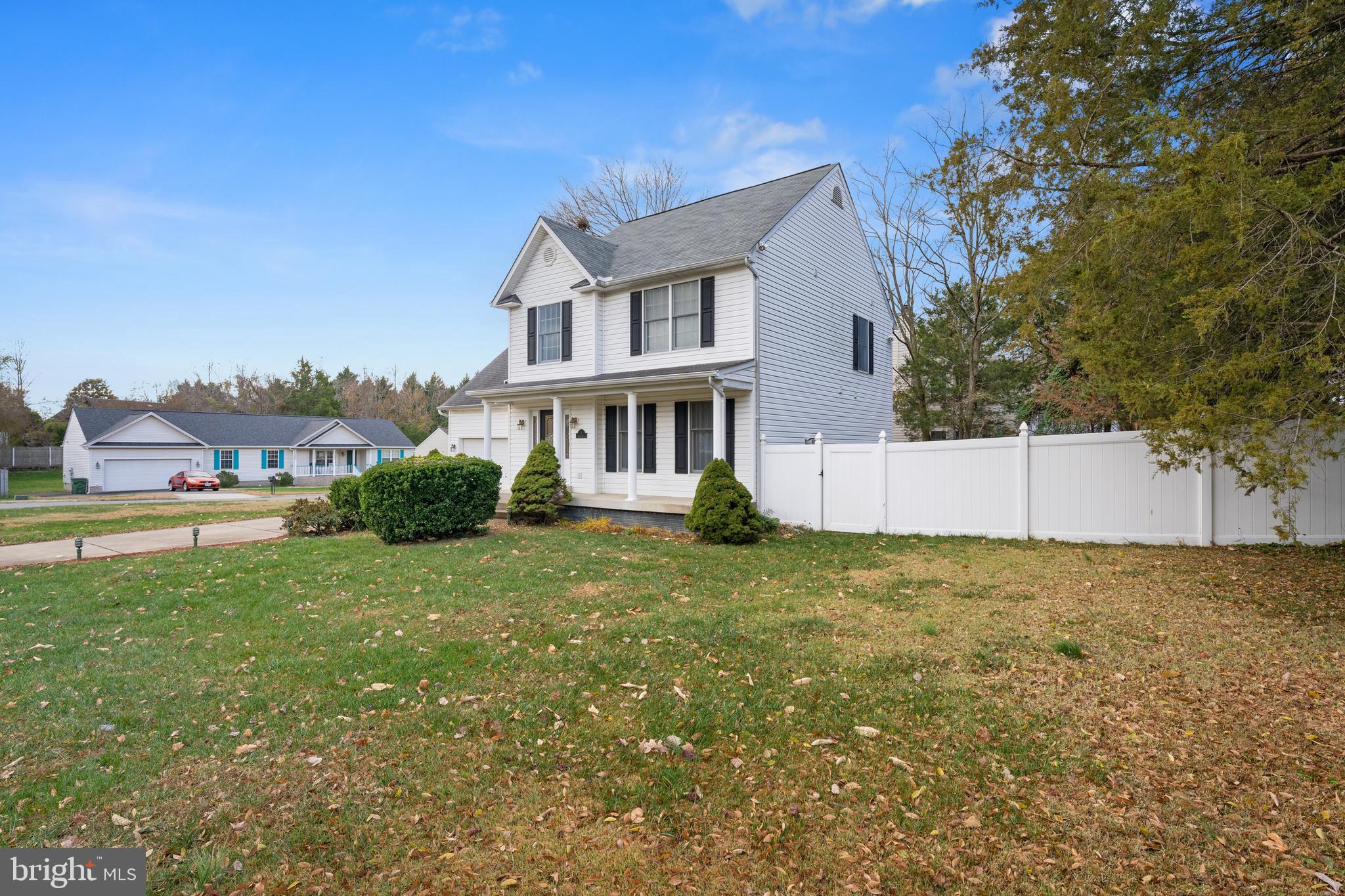 DEACON WOODS - Residential