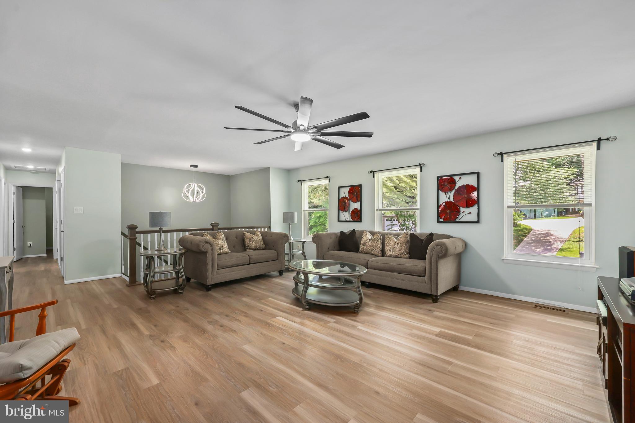 16008 FAIRWAY DRIVE