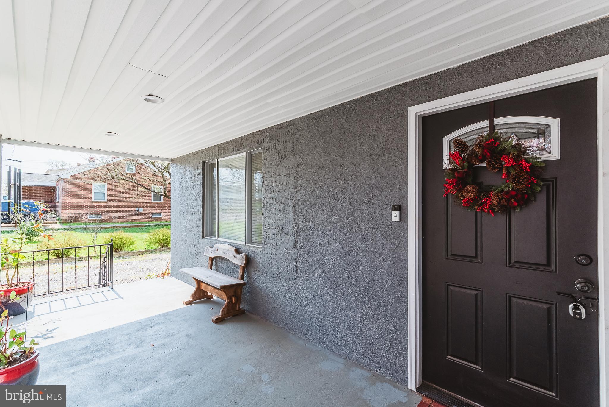 CATONSVILLE MANOR - Residential