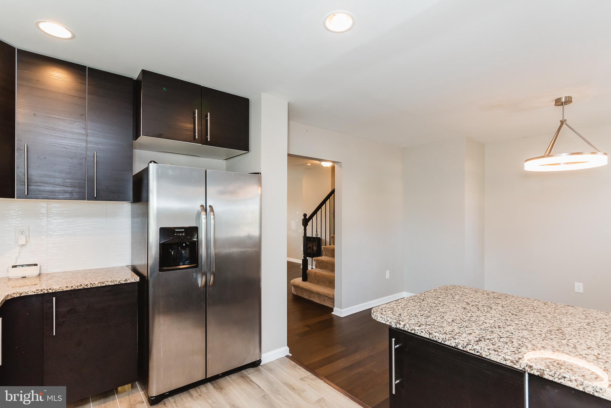 CATONSVILLE MANOR - Residential