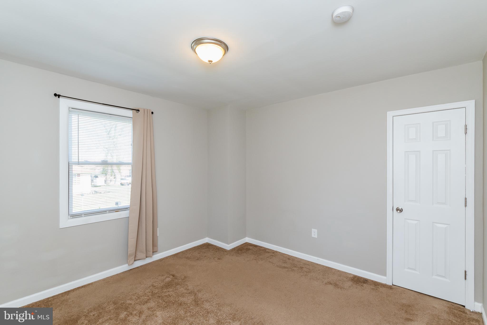 CATONSVILLE MANOR - Residential