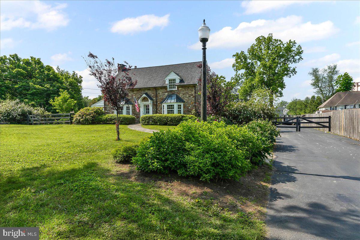 2700 STRASBURG ROAD