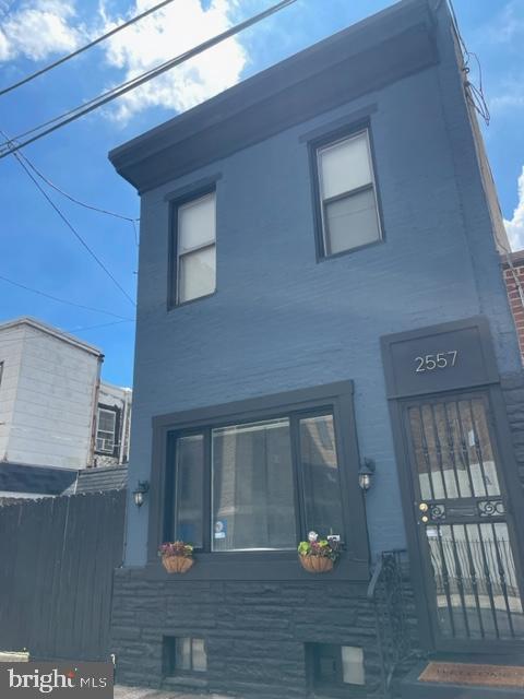 FISHTOWN - Residential Lease