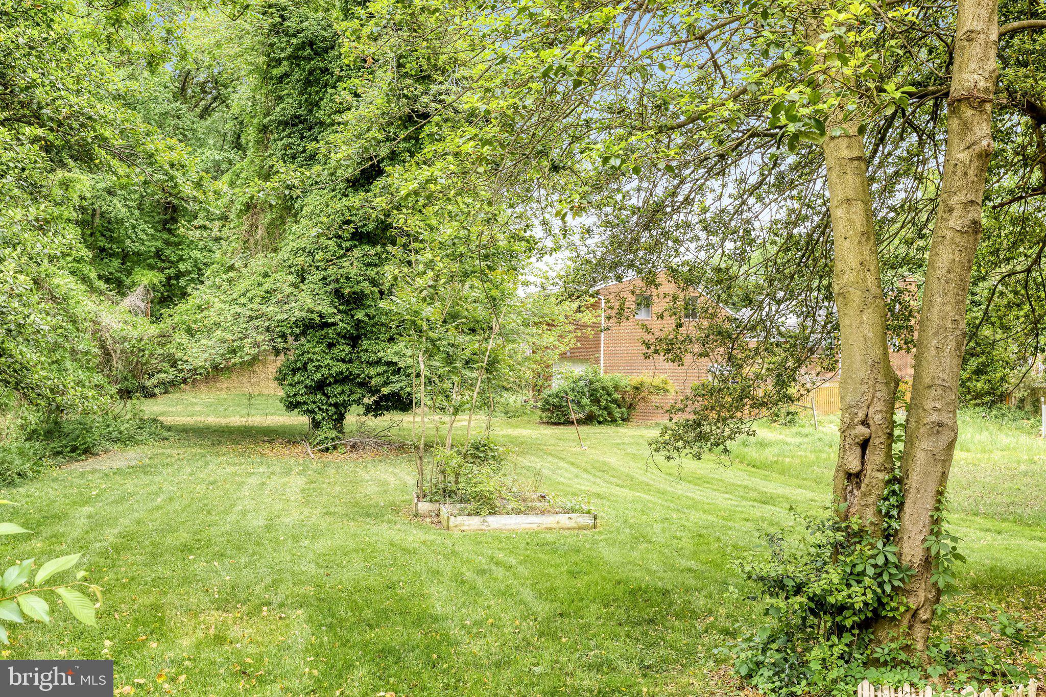 ROSECROFT PARK - Residential