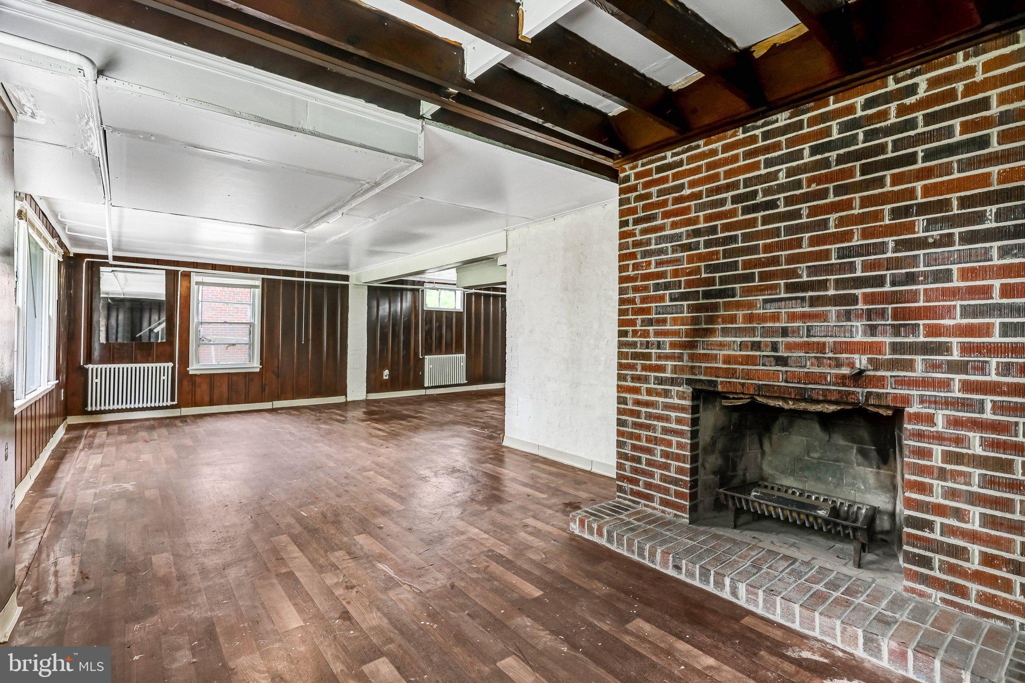 ROSECROFT PARK - Residential