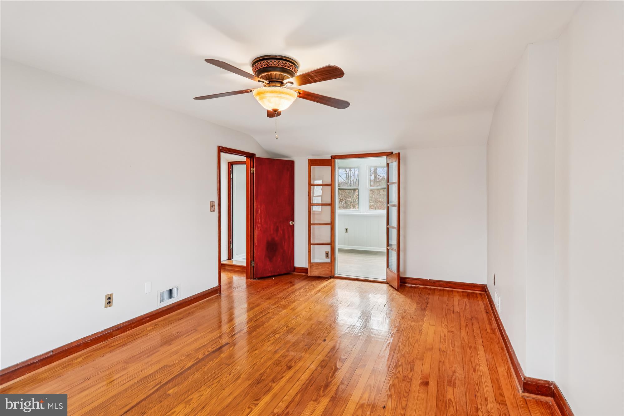 GRAHAM PLACE - Residential