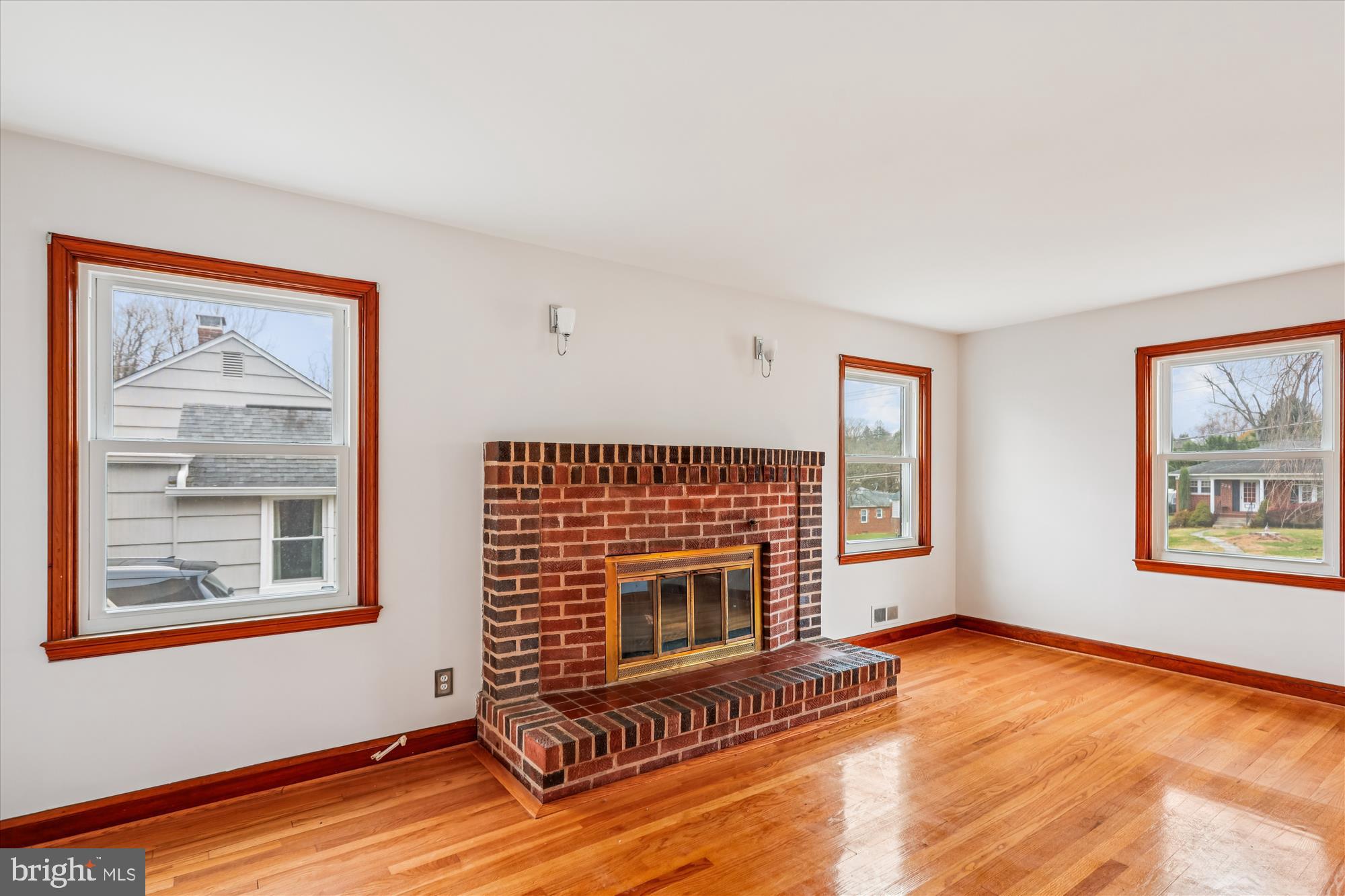 GRAHAM PLACE - Residential