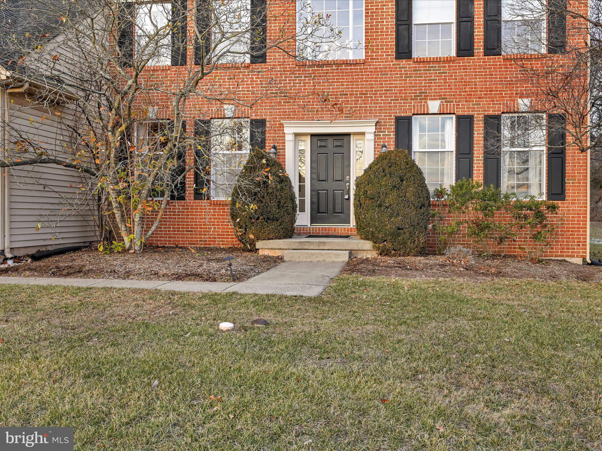 23 GREENSHIRE BOULEVARD