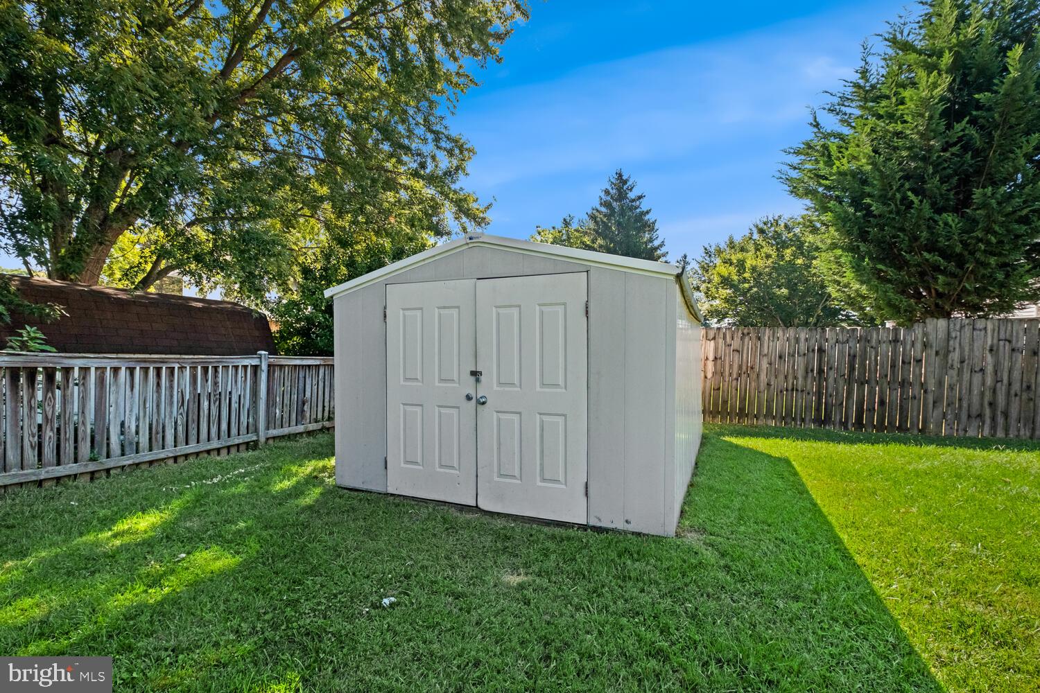 FLOWER HILL - Residential