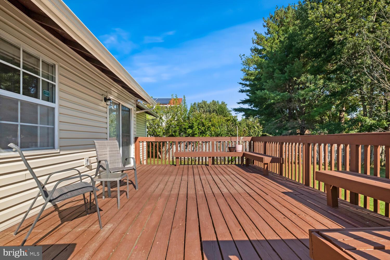 FLOWER HILL - Residential