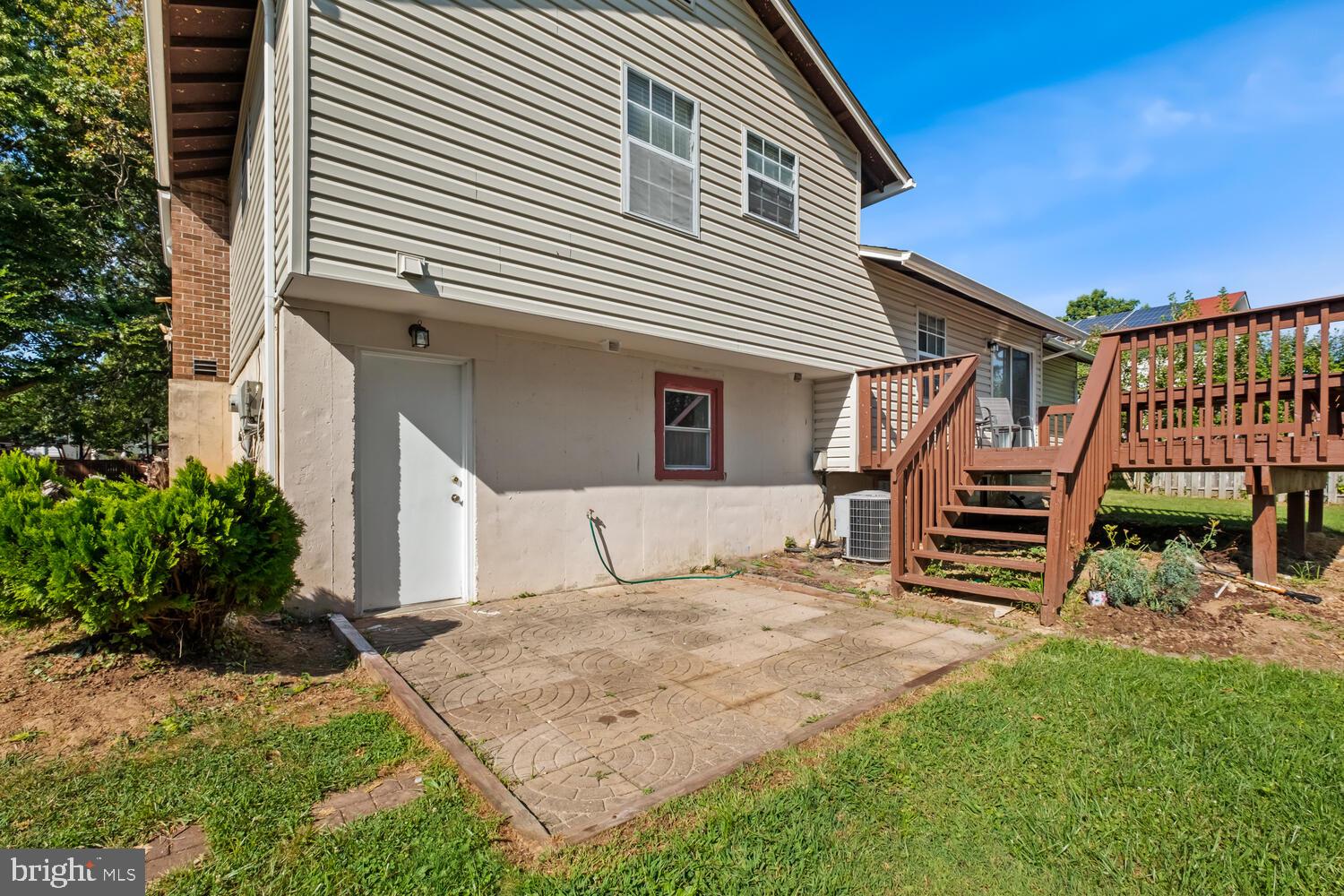 FLOWER HILL - Residential