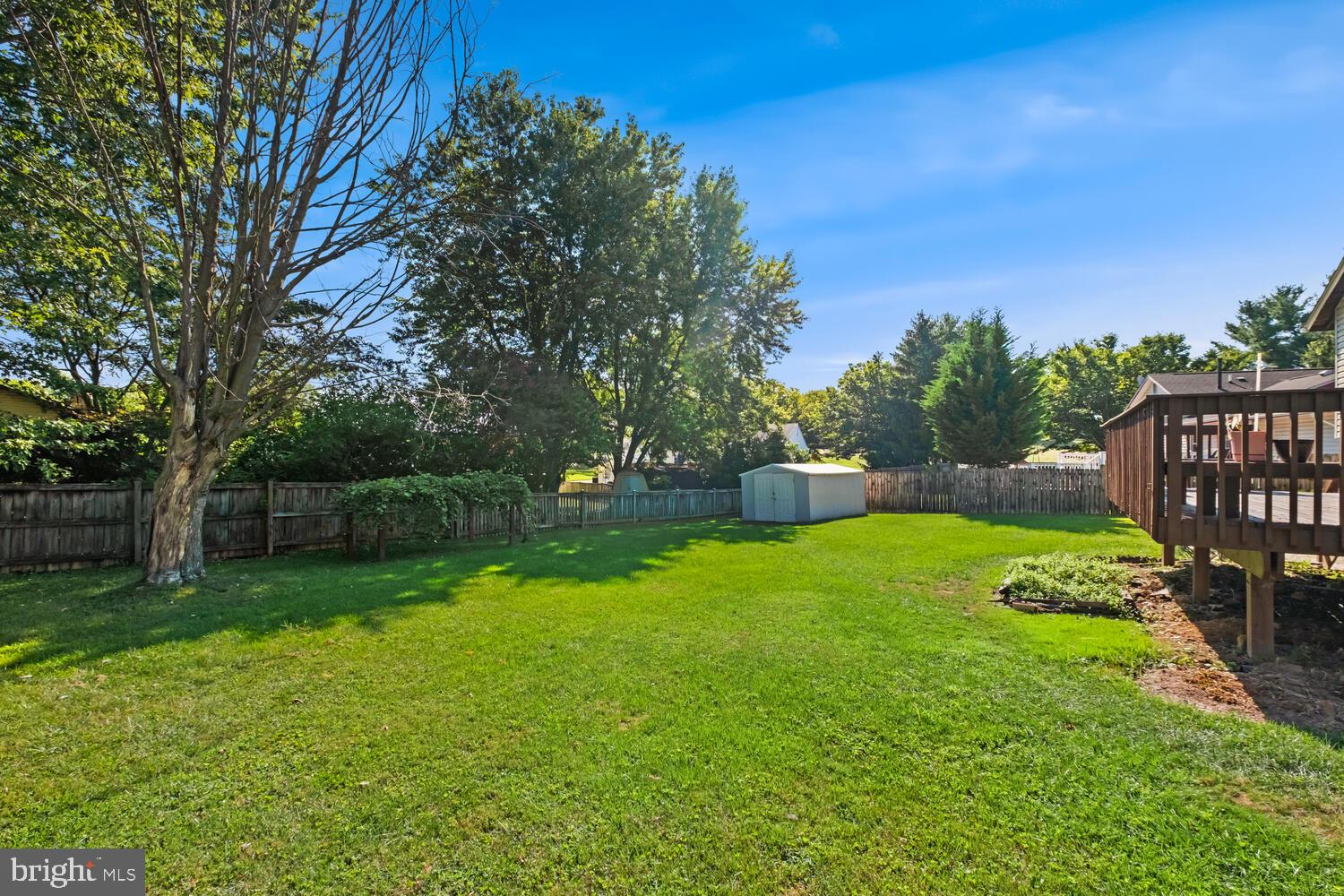 FLOWER HILL - Residential